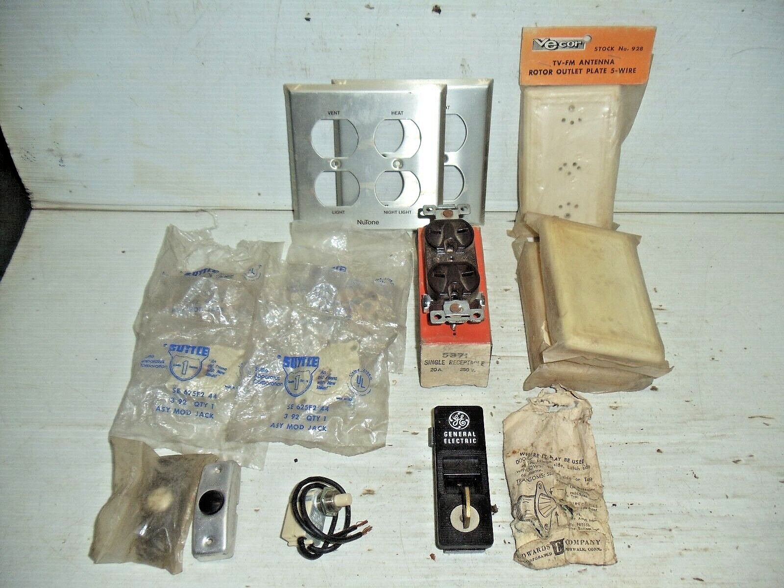 LOT MISC. ELECTRIC ELECTRICAL WIRING PARTS ROTOR OUTLET SUTTLE 1 GE COVER new