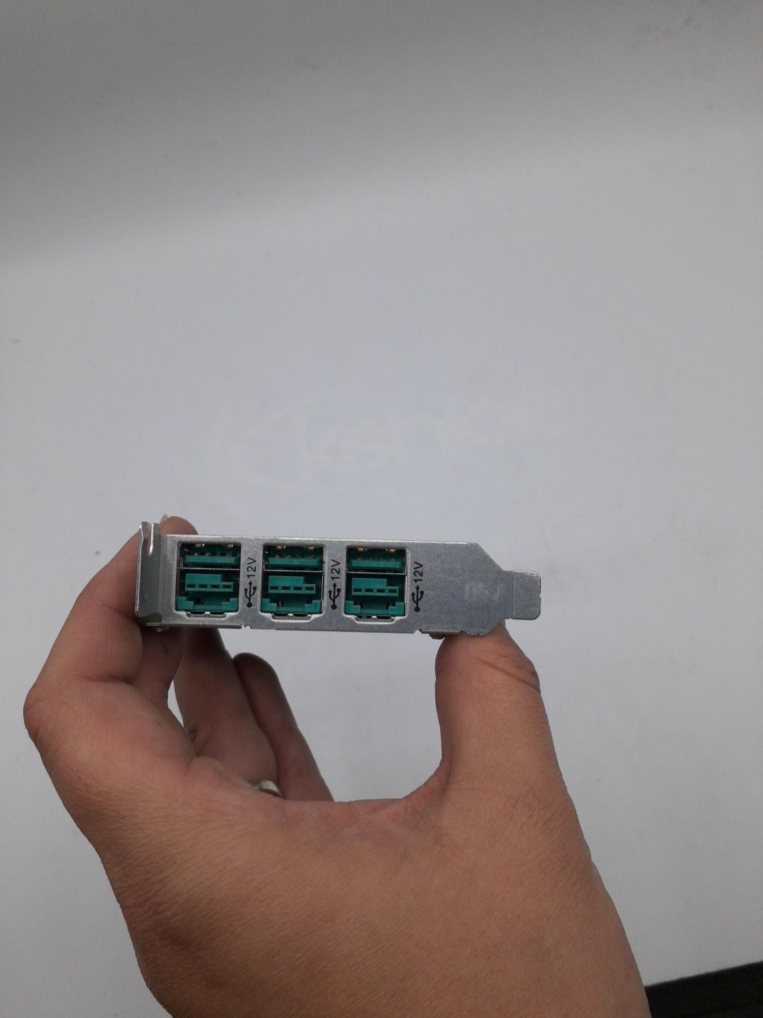 HP 3 Port Powered USB 12V PCI Express Low Profile Card P.N. 640269–001 638945-1