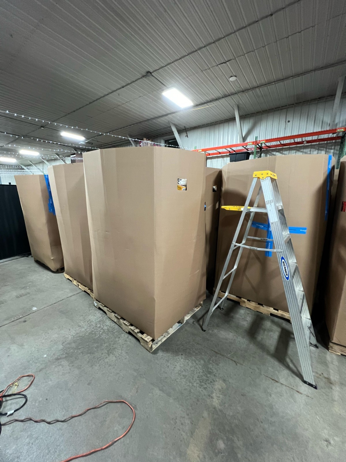 Liquidation Mixed Pallets! – All Brand New Products – General Merch – 500 pcs