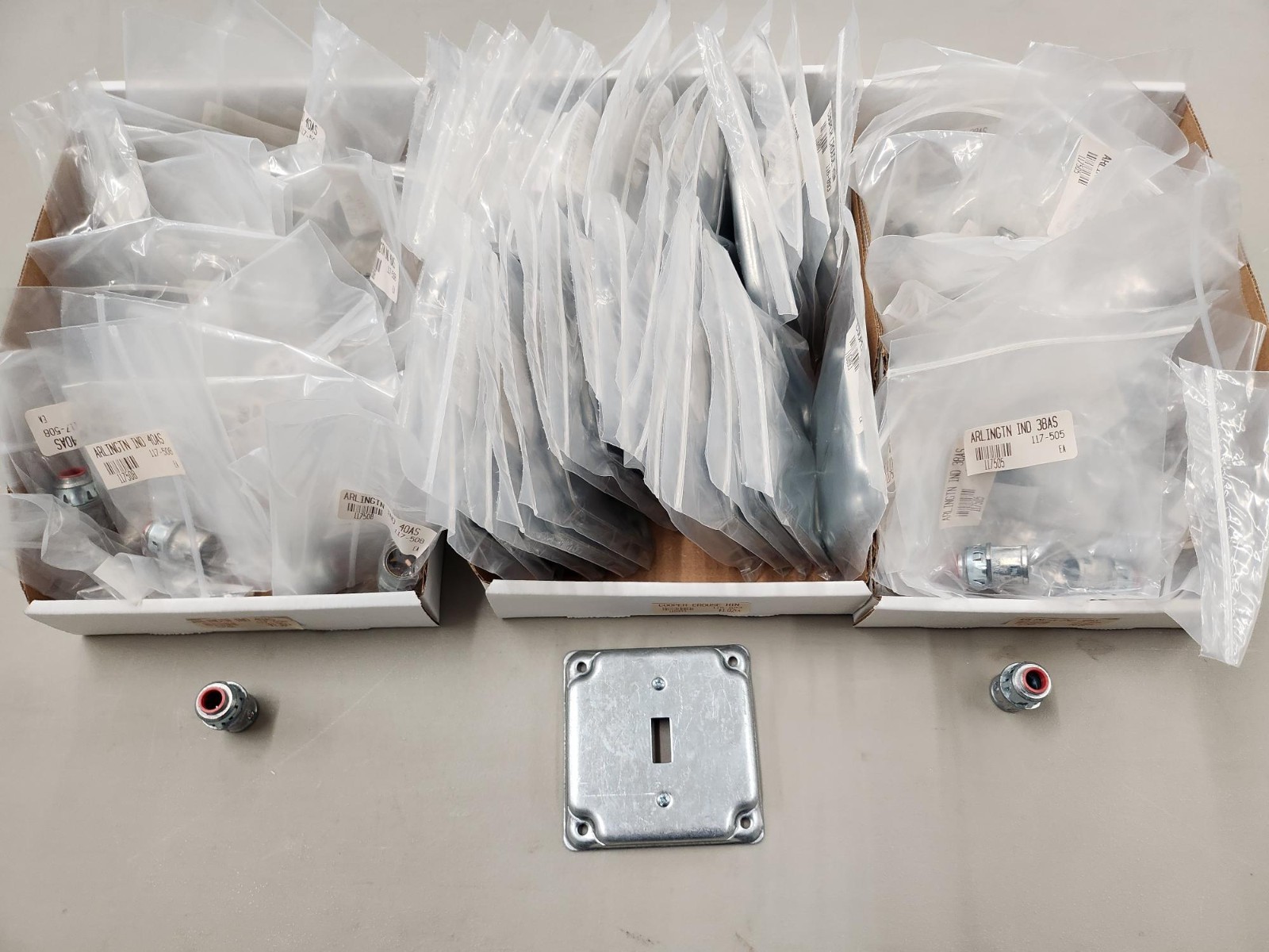 Mystery Electrical Lot 85 Separate Items for a total of 4,684 Pieces
