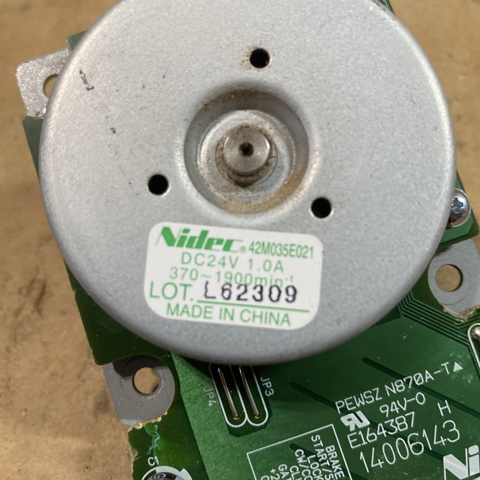 NIDEC MOTOR 42M035E021 DC24V E164387 14006143 – Free Shipping