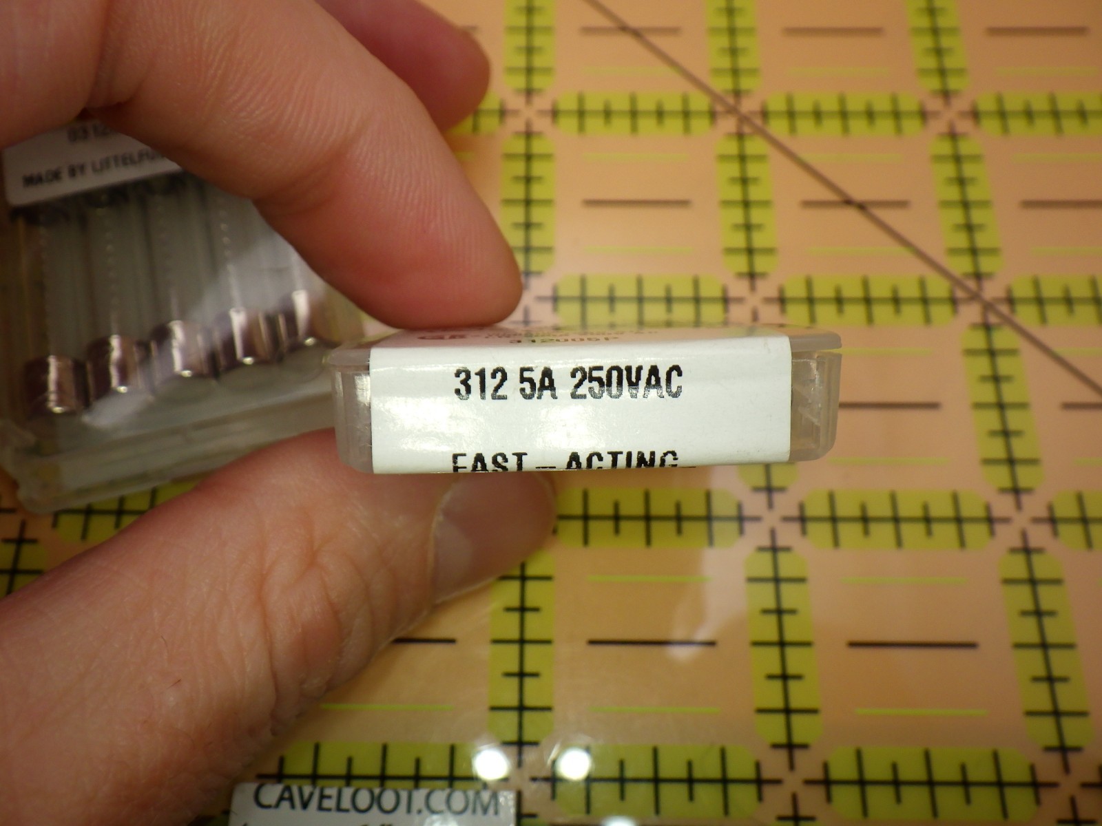 Mixed Lot 21x IEC C14 Power Inlets (1 Switched) + 9 Littelfuse 5A Fuses 312005P