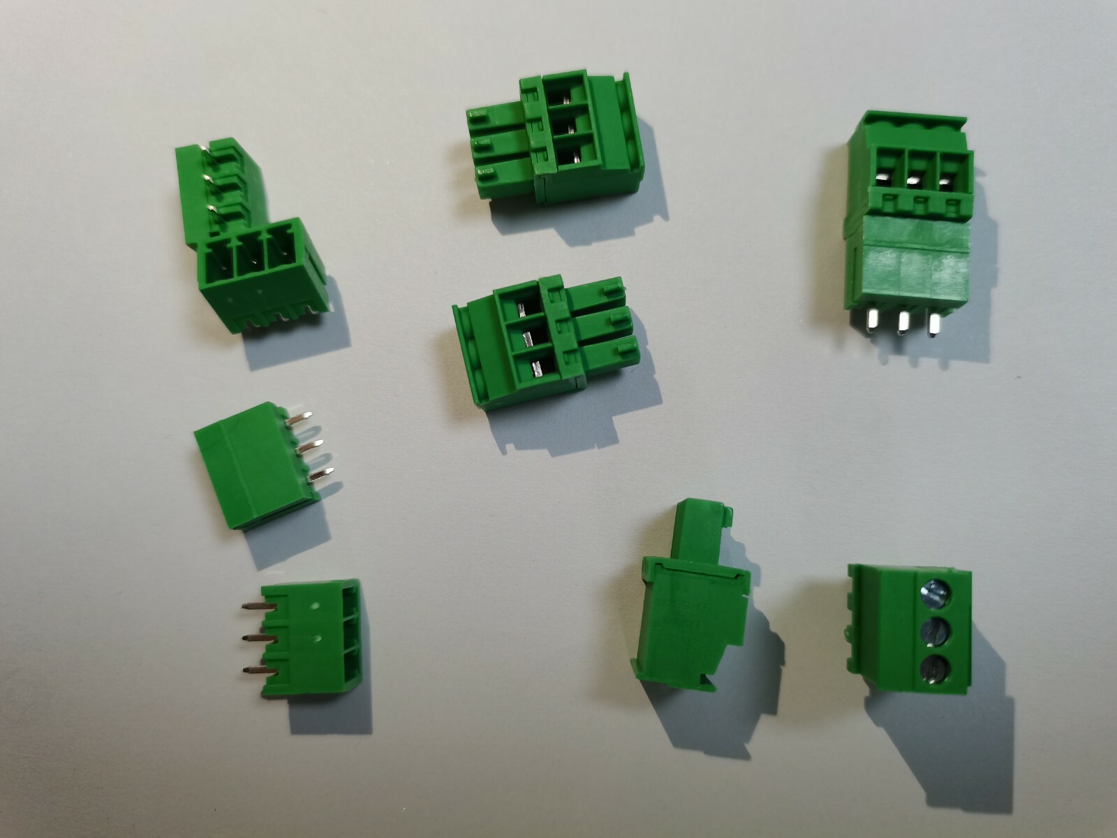 250 pcs 3.5mm 2P 3P 4P 6P and 8Pin Screw Terminal Block Connector 3.5KA