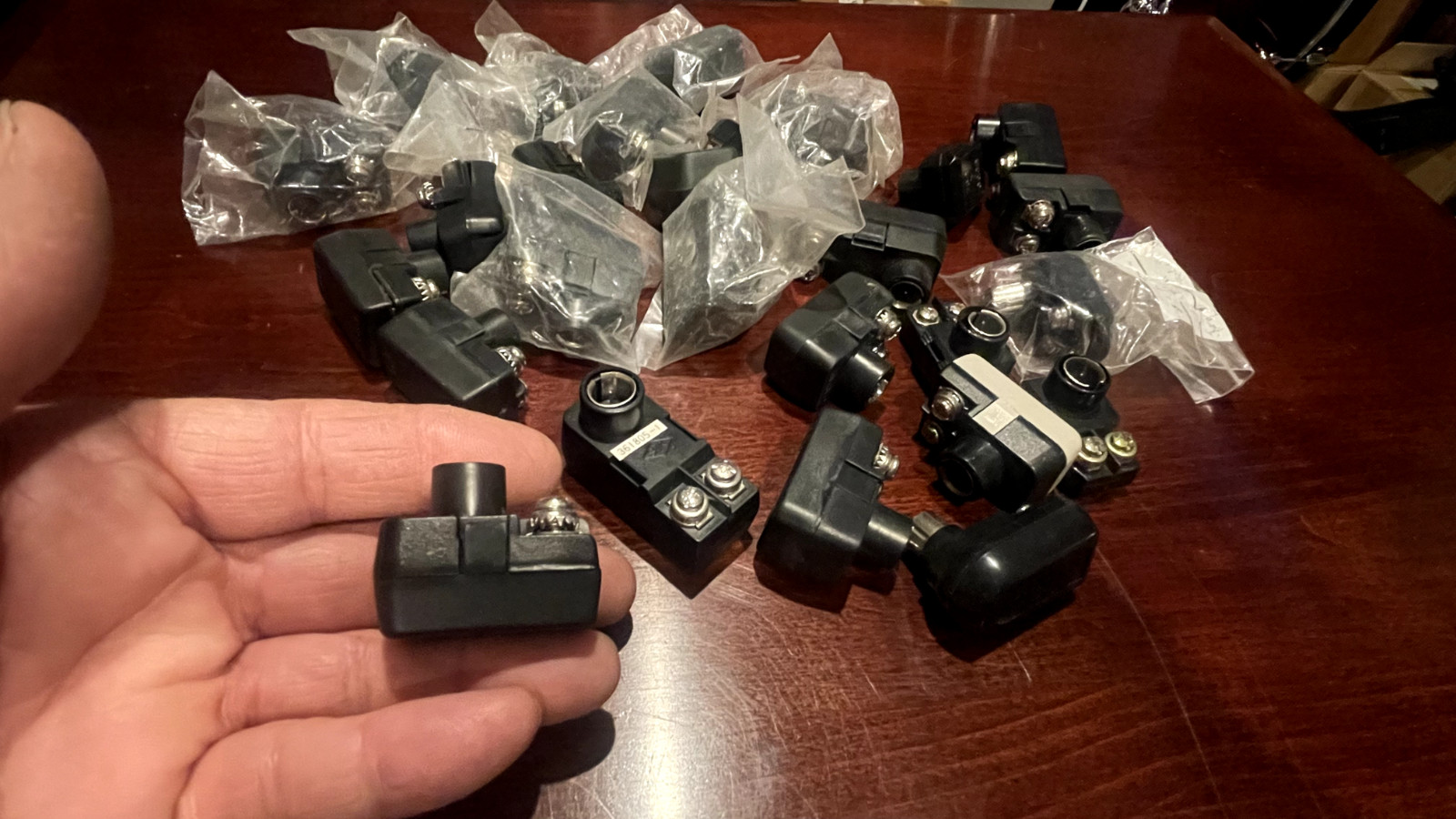 Video, TV, Satellite, Coax – Splitters – Adapters – 75/300 Parts Mega Bundle