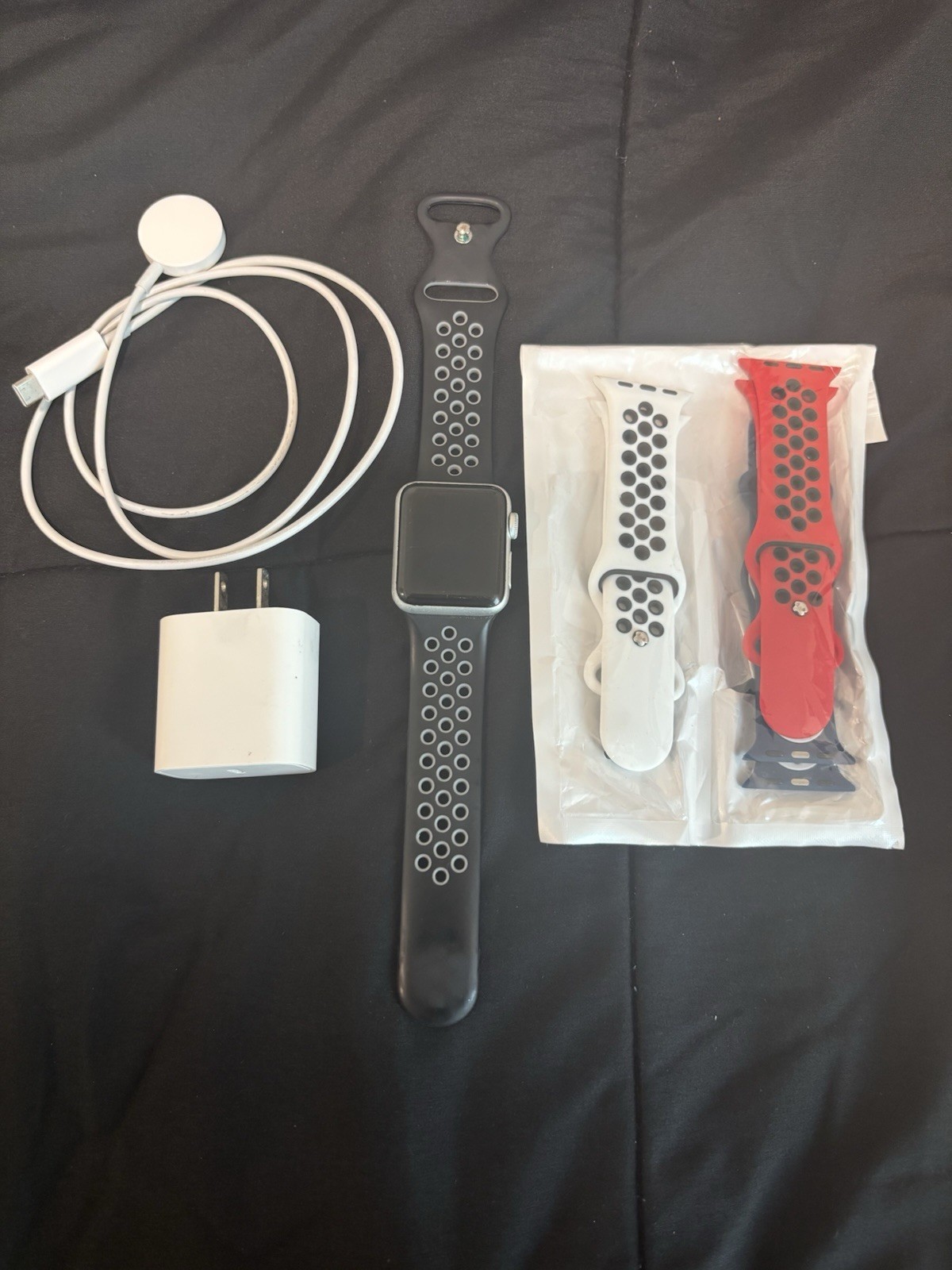 Apple iPhone 13-128GB (PRODUCT)RED Bundle w/ Apple Watch Series 3