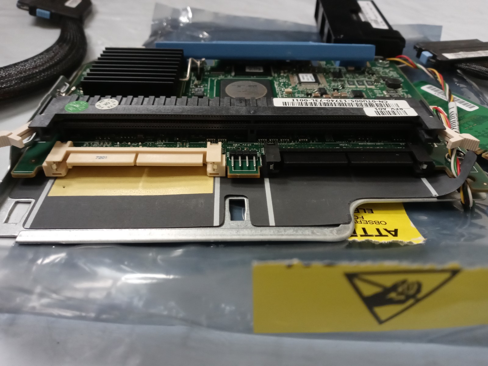 Genuine CN-OTU005-13740-6BQ-03MX UT571-6BR-00IP 256MB