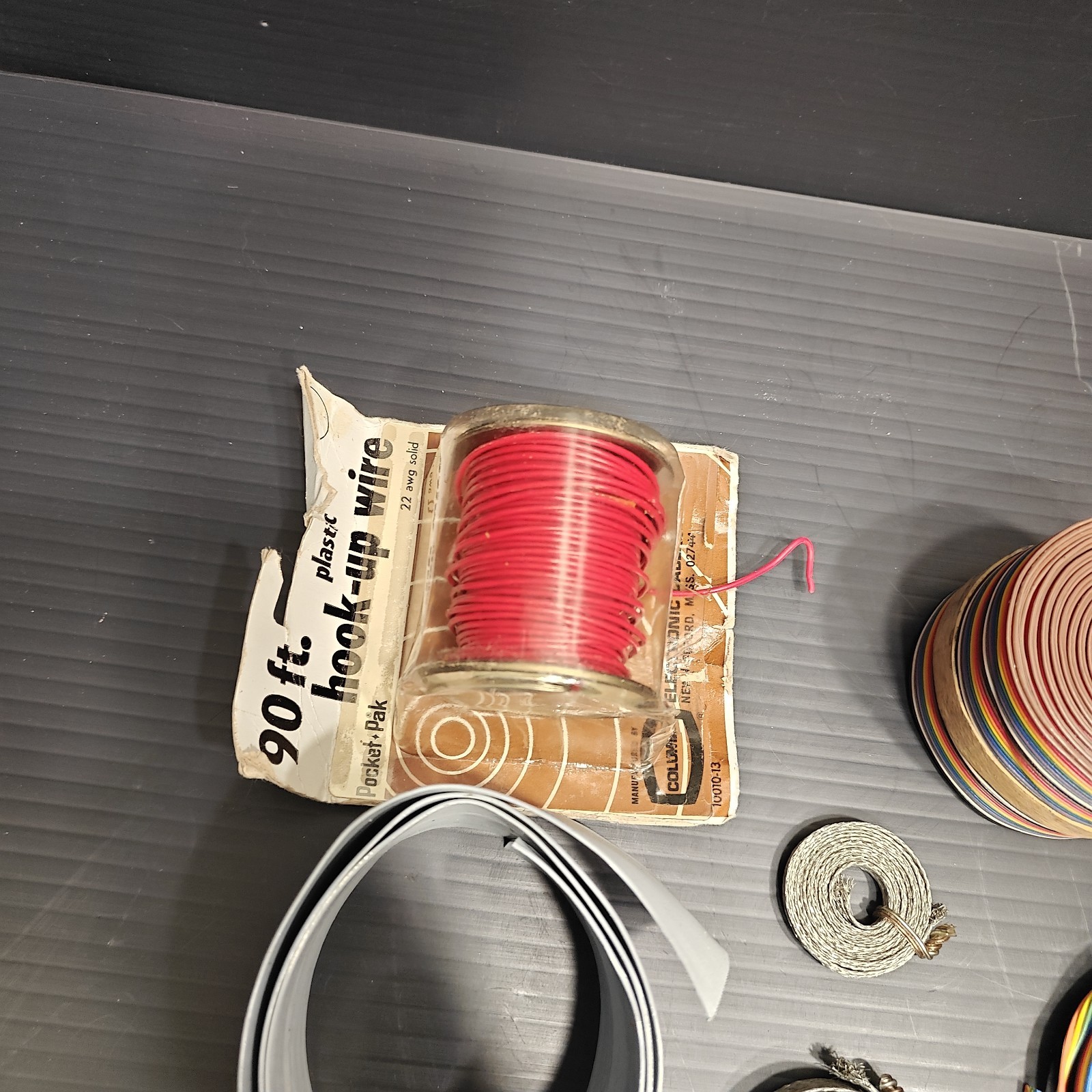 Vintage Ribbon Cable & Hook-Up Wire Mixed Lot Multicolor Electronics Parts
