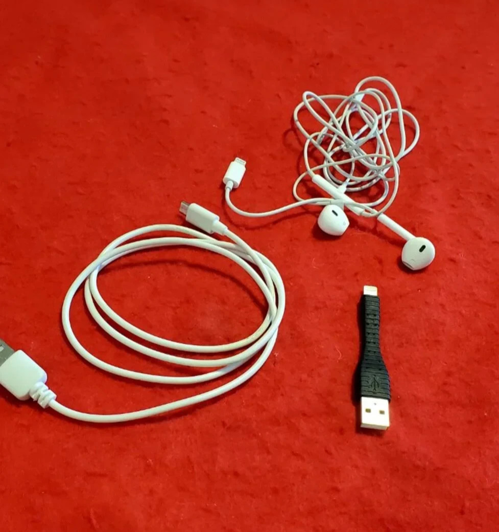 3 Piece Apple Cell Phone Charger LOT SALE, MINT Perfect 10’s – Save $