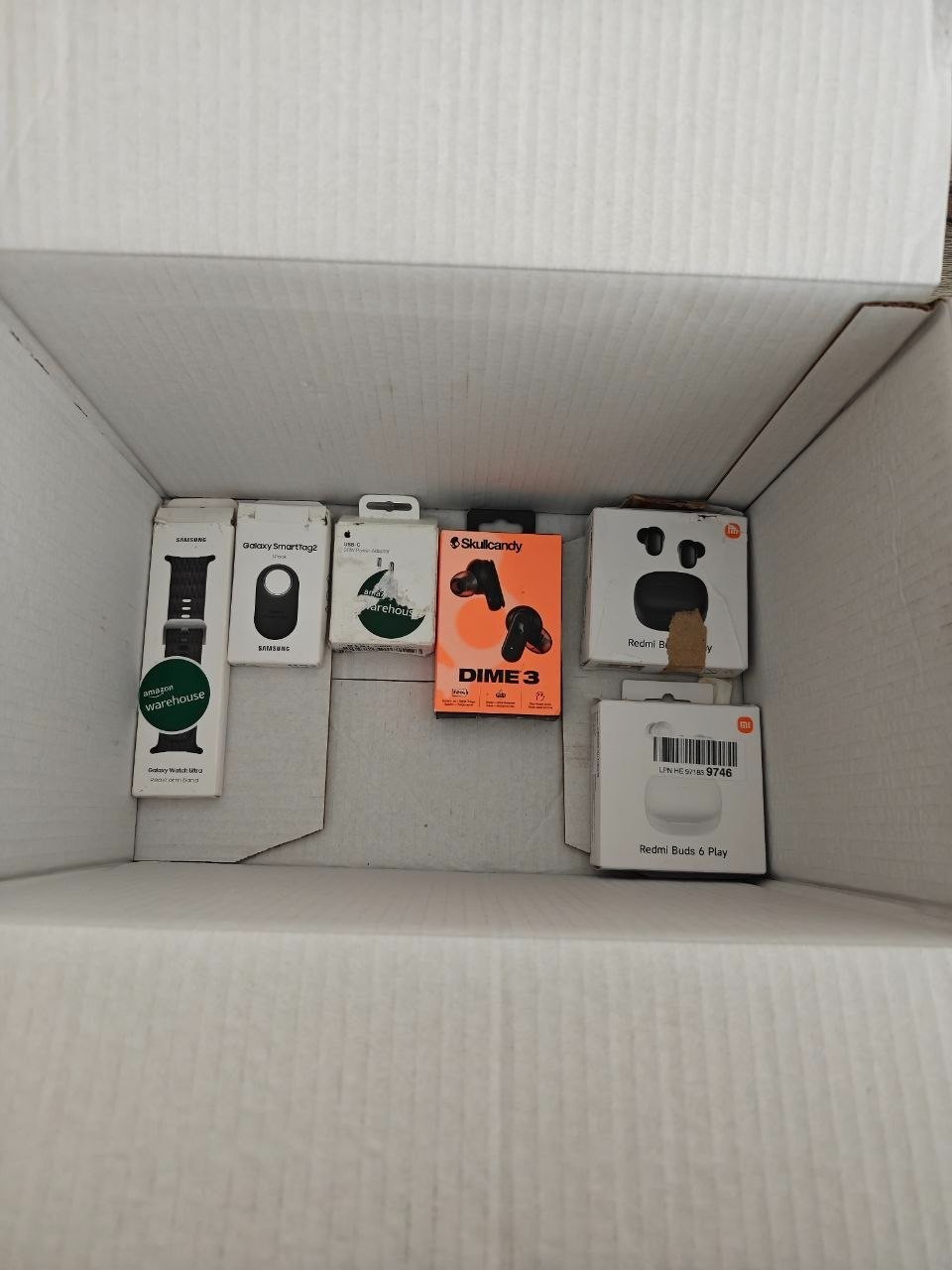 Electronics Bundle Reseller Lot Hobbyists Goods – Beats Samsung Sony Belkin