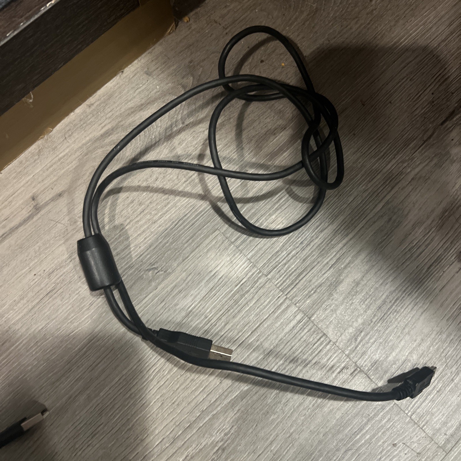 Lot of random assorted cables – SEE PHOTOS