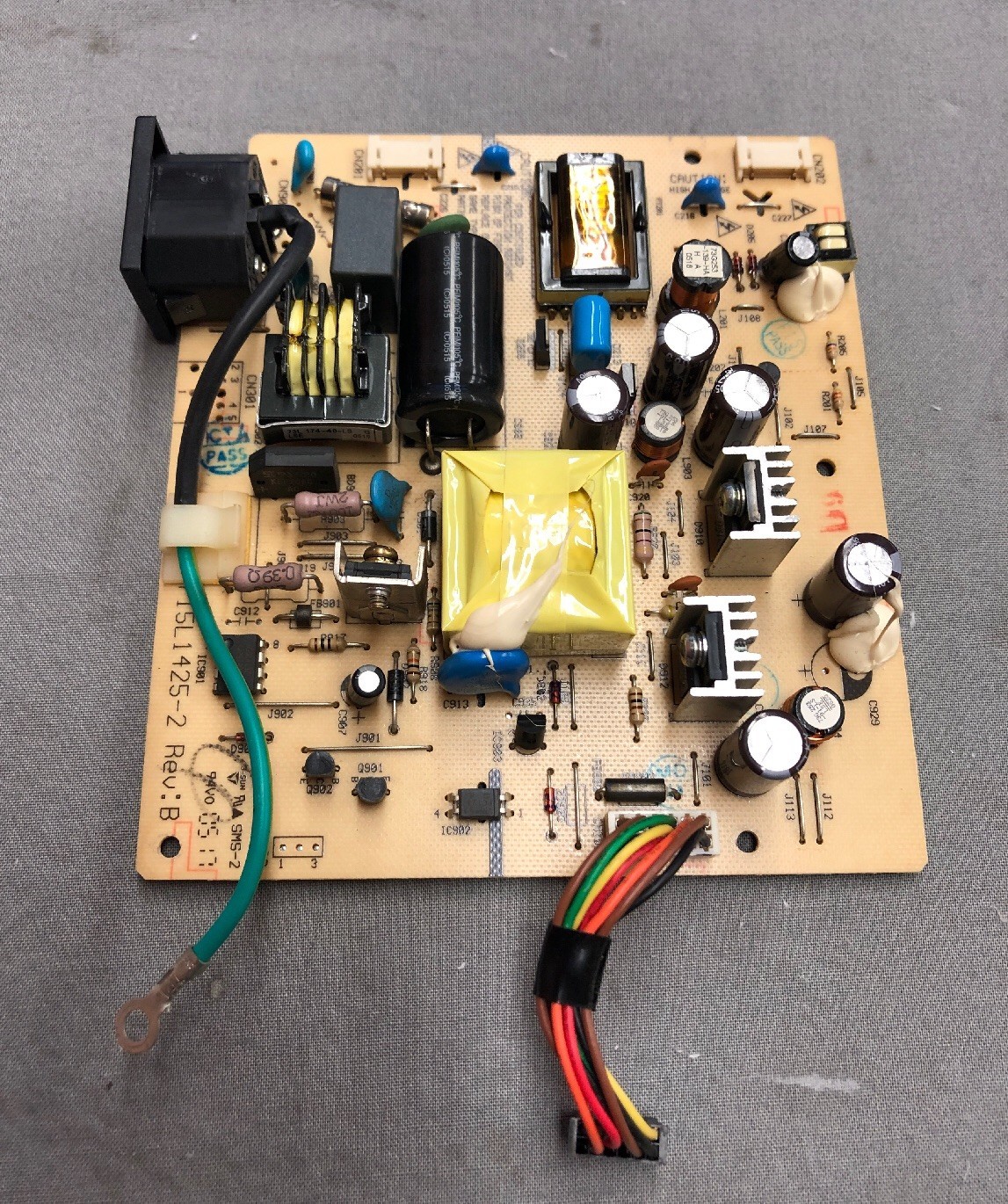 HP HSTND-2A02 Monitor LCD Monitor Power Supply Board 715L1425-2 REV B