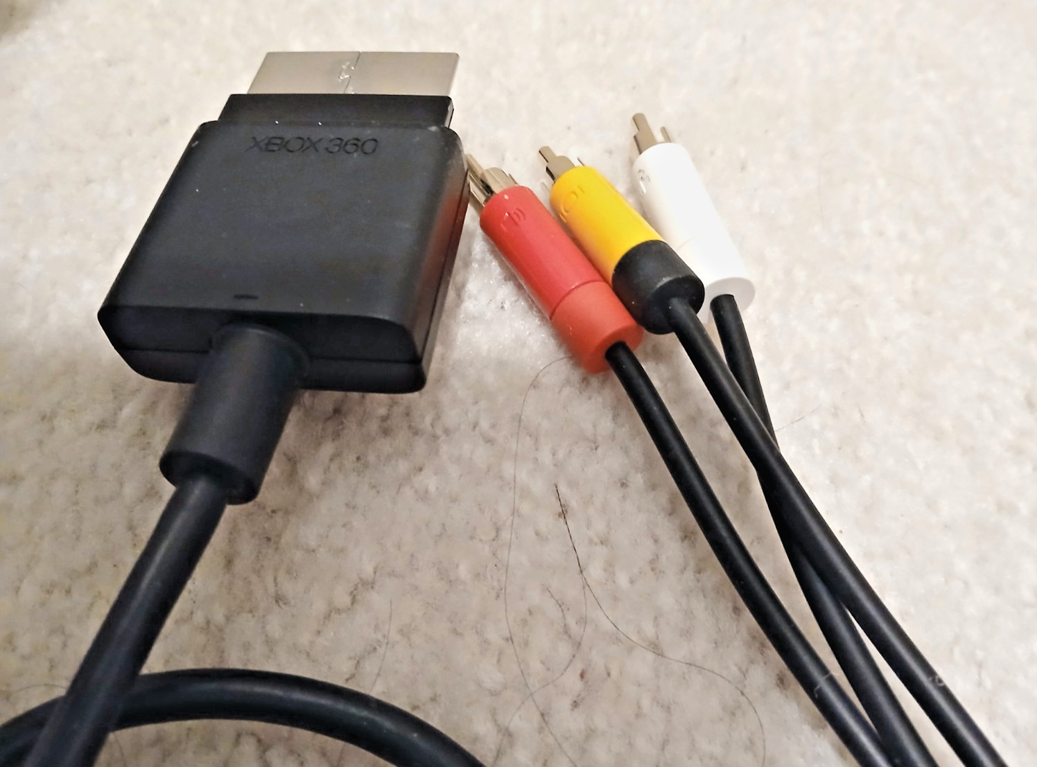 Mixed Lot of 4 Cables-2 AV, 1 Xbox AV, & 1 Sony PlayStation AV Cables