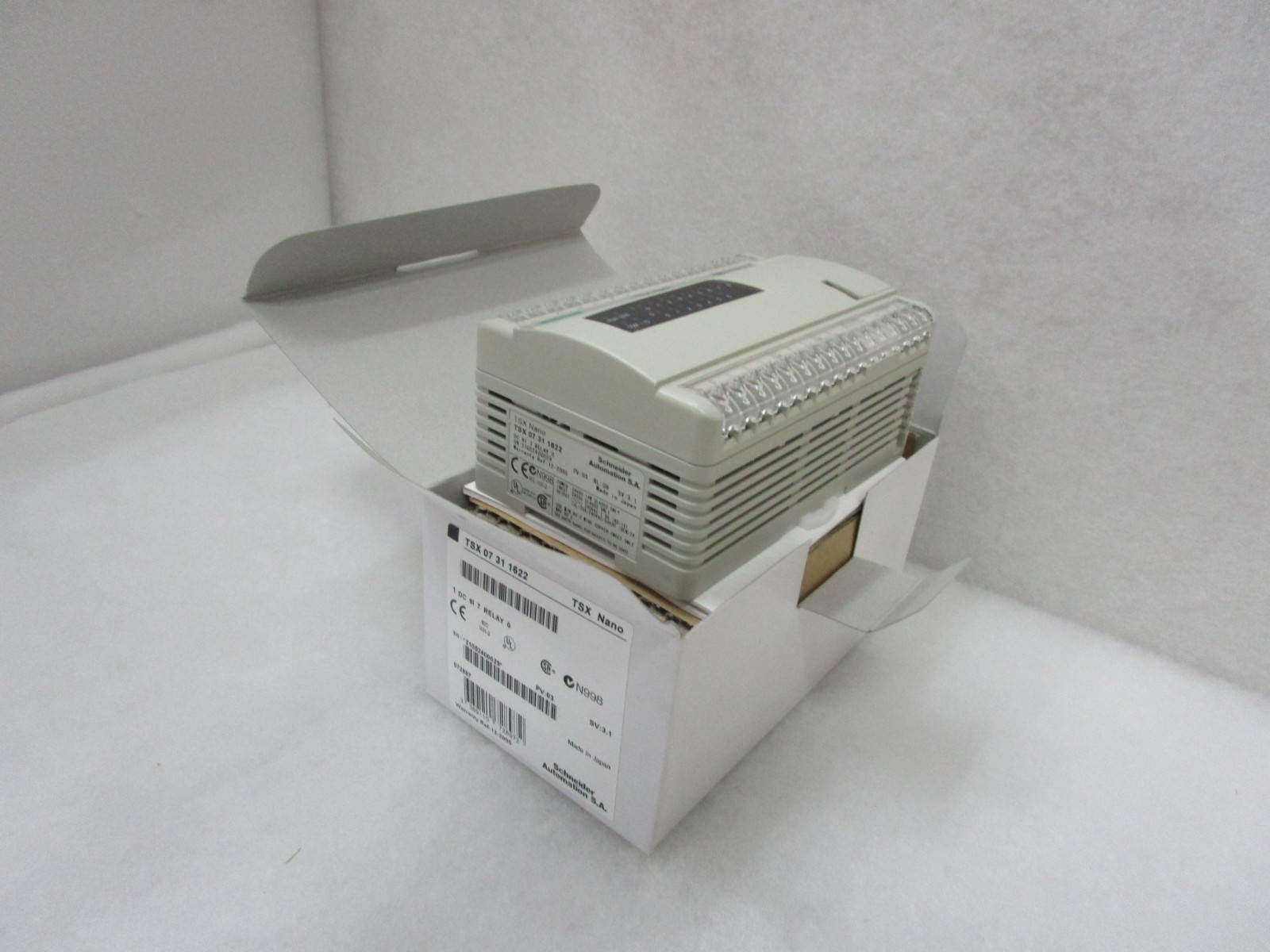 TELEMECANIQUE TSX07311622 New in Original Packing Box