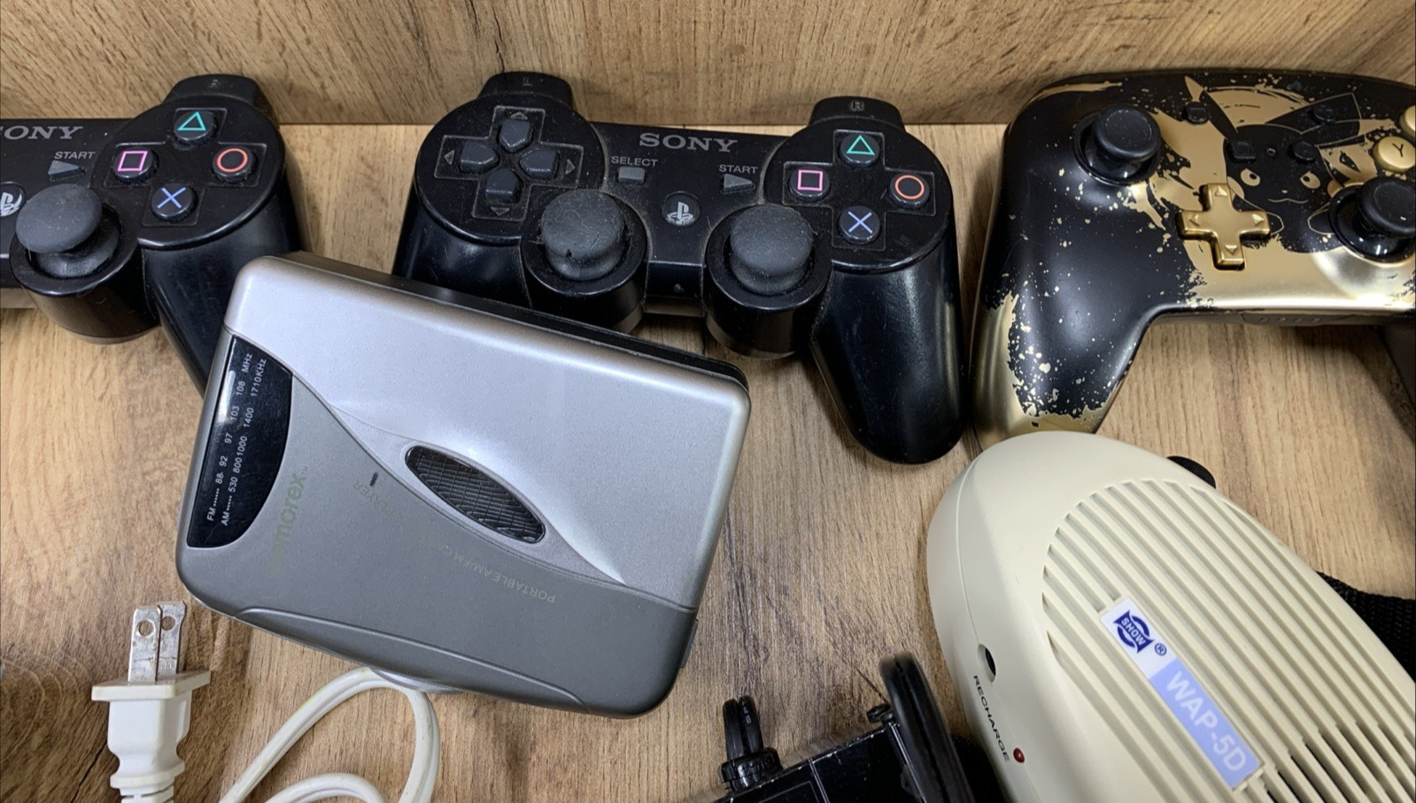Random Lot of Mixed Electronics & Accessories Controllers Walkman Mouse Gadgets