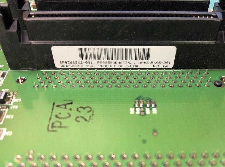 HP Compaq ProLiant ML350 G4 SCSI Backplane Board 365665-001 366862-001
