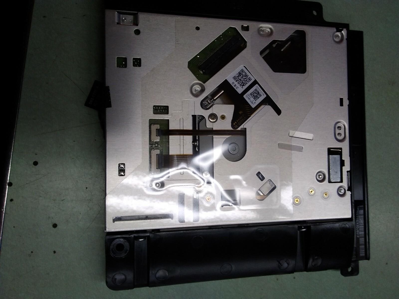 DVD-RW Burner Drive AD-5690H-P2 678-0613B-Sony