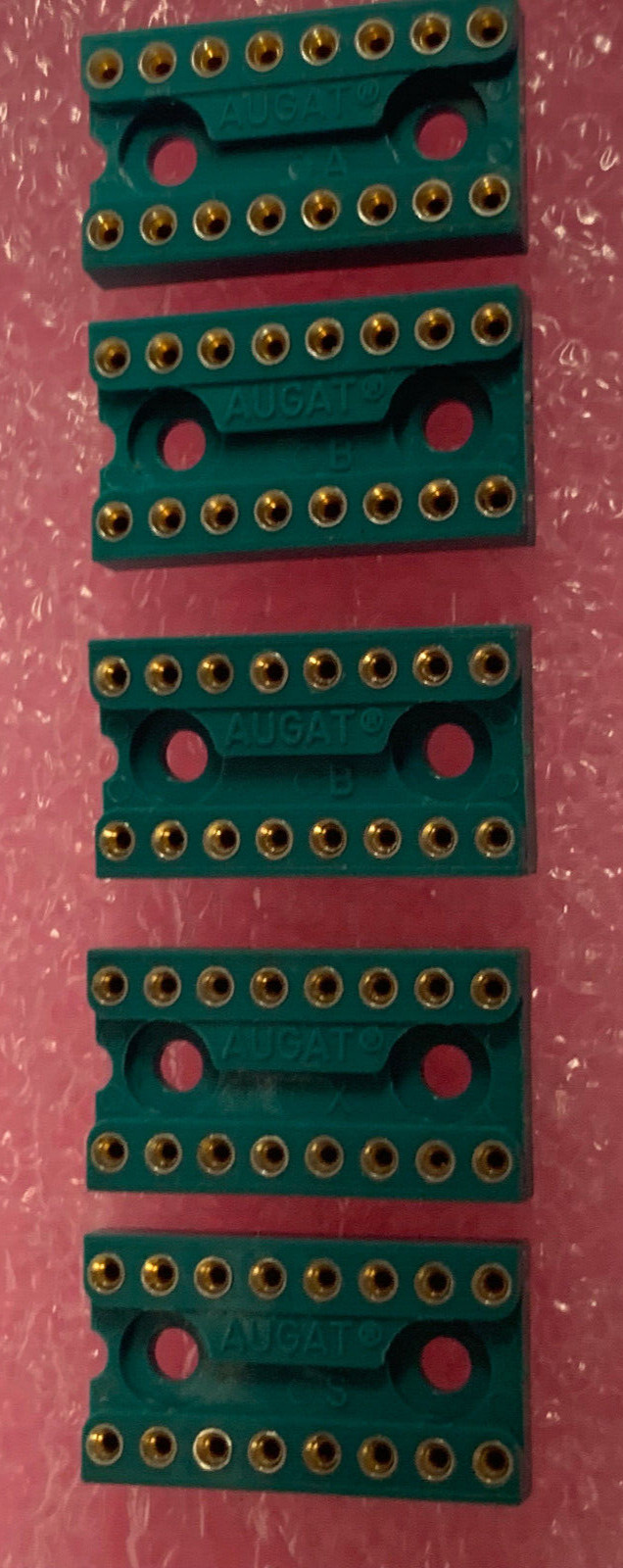 Augat High Quality 16 Pin IC-Socket Machine tooled, NOS Gold Contacts, lot of 5