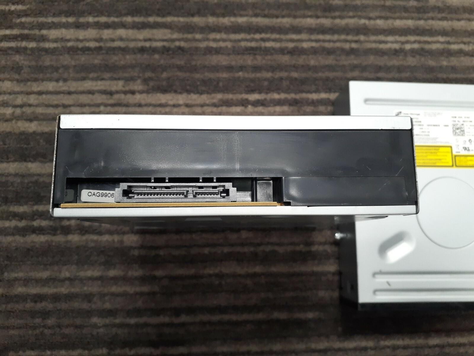 (2) HITACHI LG DATA STORAGE DVD REWRITER GH50N VER B102 0M4M08