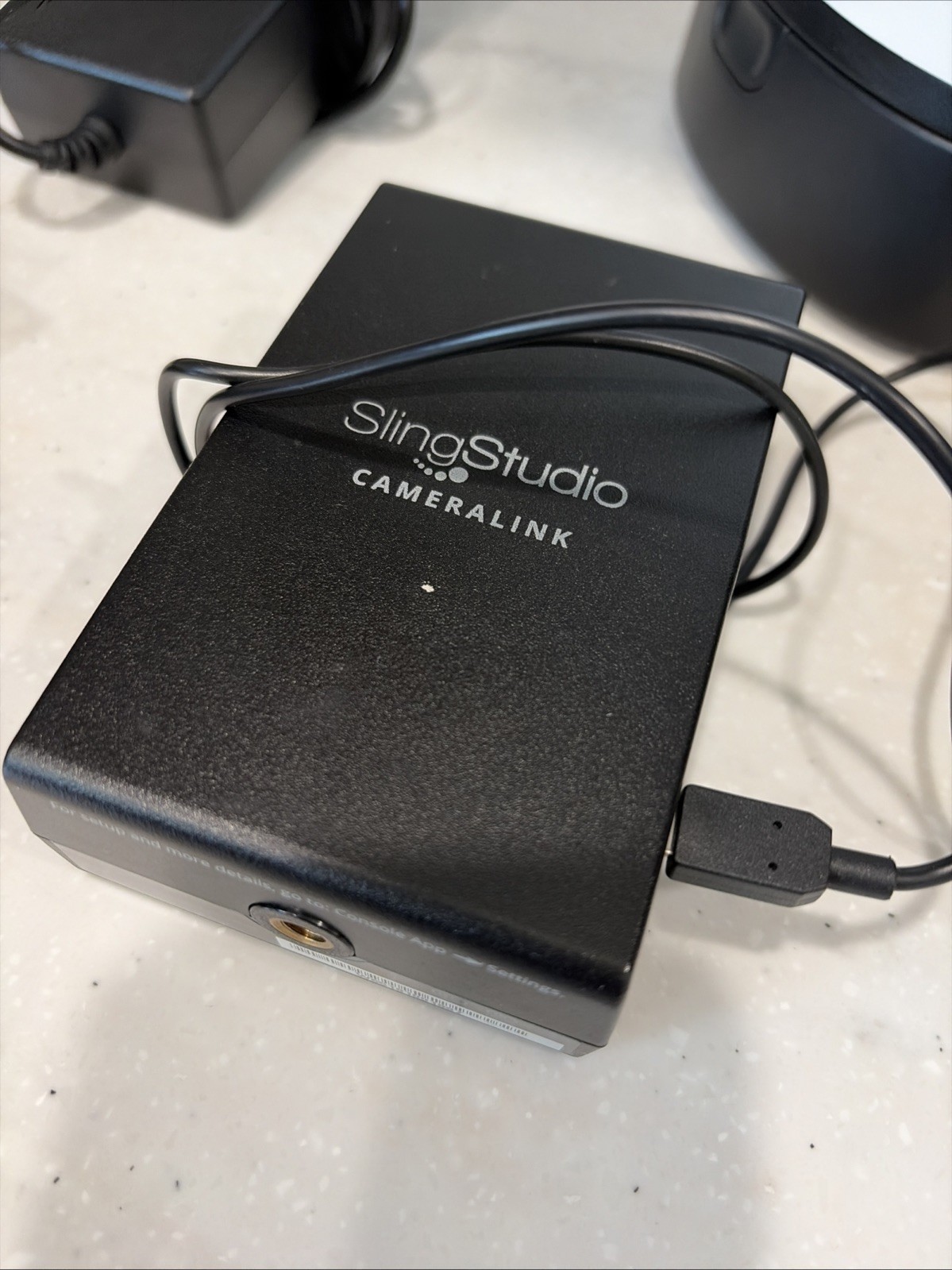 SlingStudio Hub 2 CameraLink Transmitters Battery Charger Cords Tested EUC Kit