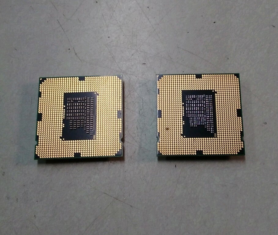 LOT OF 2 INTEL PENTIUM SR05S