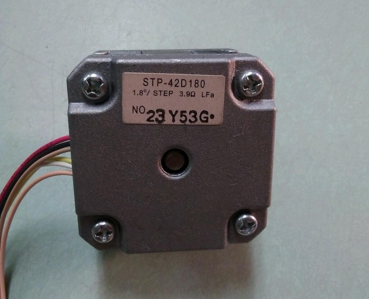 Shinano Kenshi Stepper Motor STP-42D180 1.8 3.9