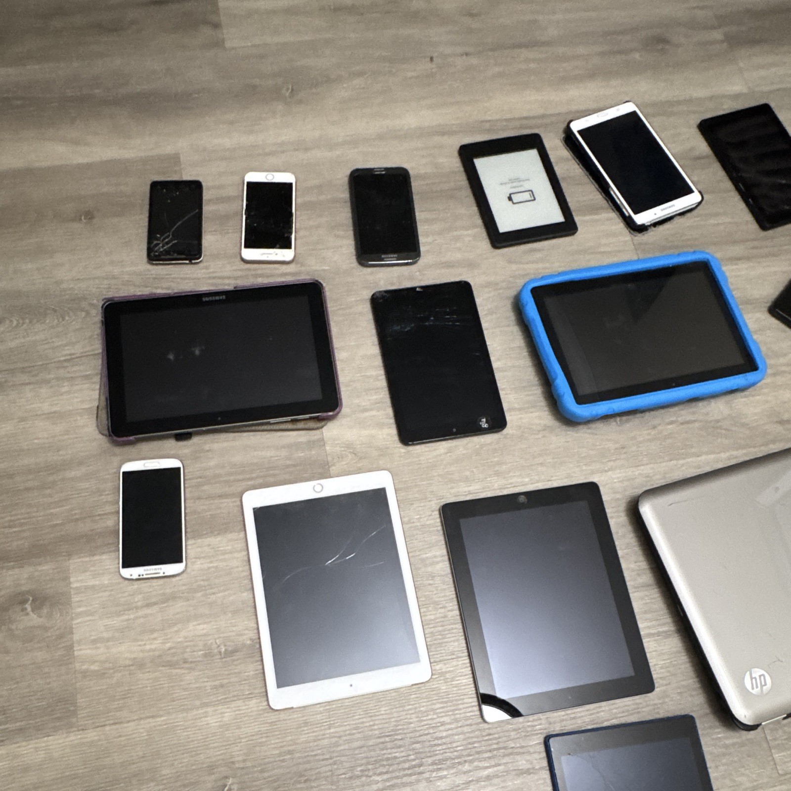 HP Samsung Mixed Lot Tablets, Smartphones & HP Laptop – Assorted Devices