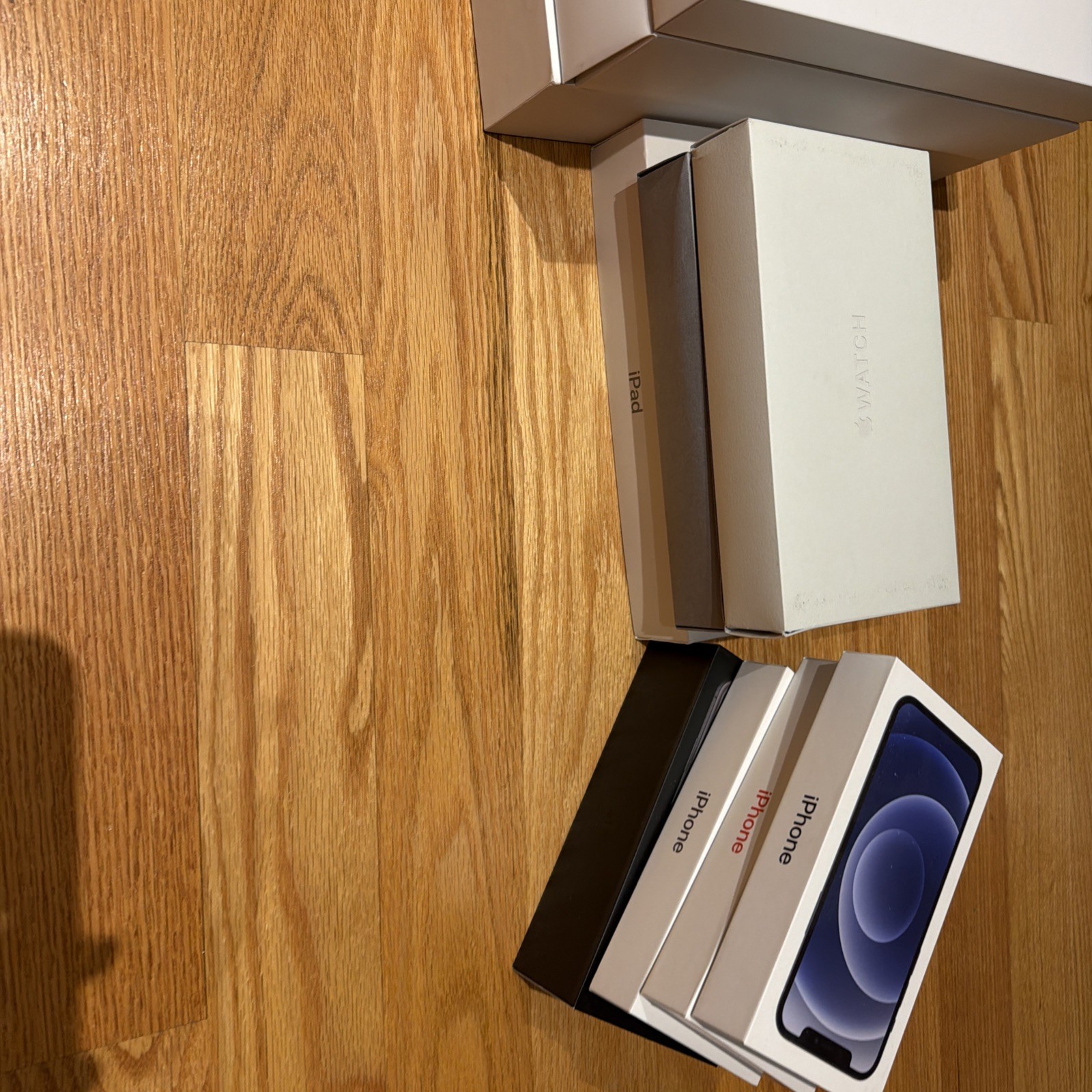 EMPTY BOXES LOT Apple Product–iPad, iPhone, IWatch