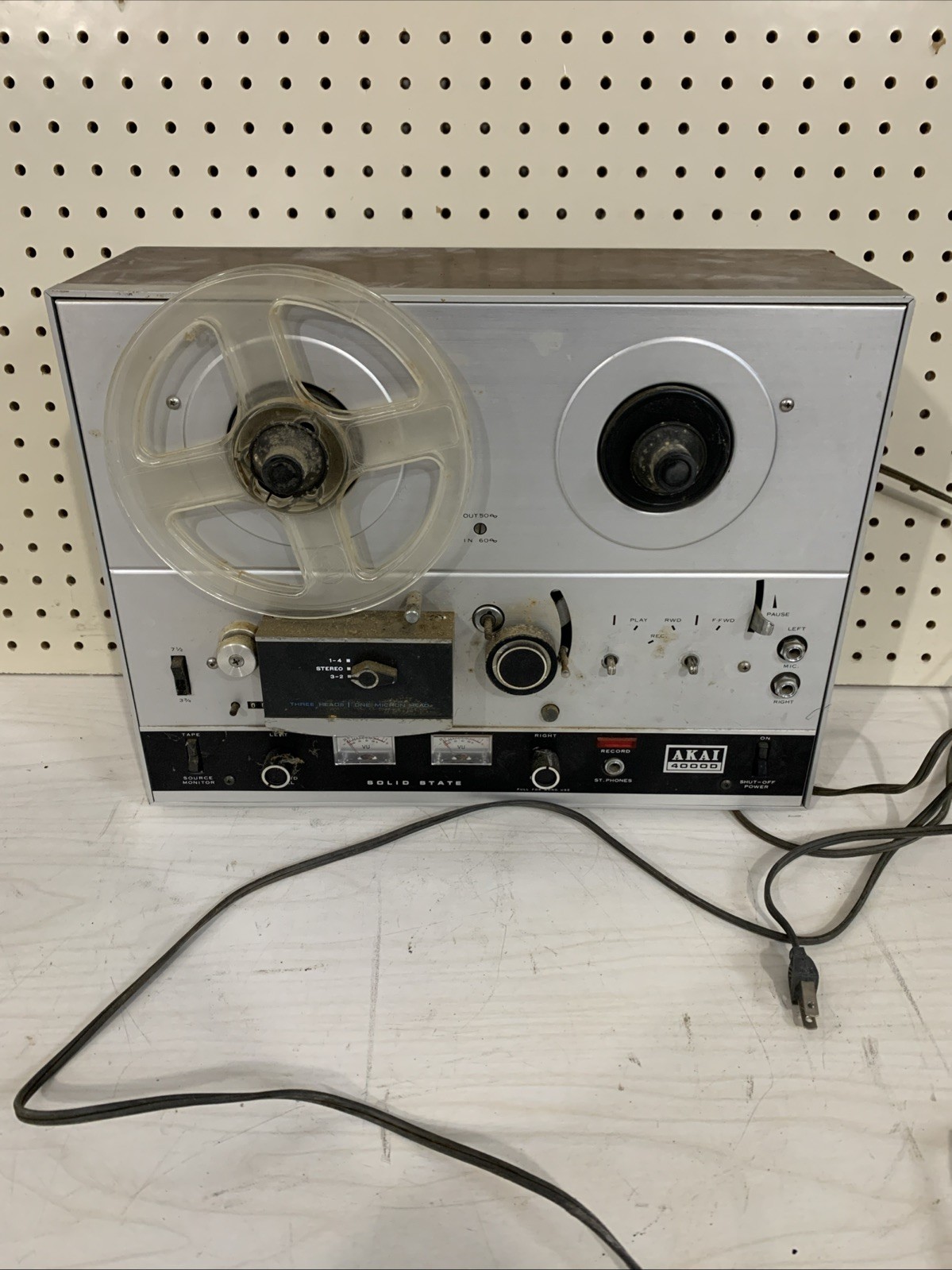 VINTAGE AKAI 4000D REEL TO REEL TAPE PLAYER UNTESTED