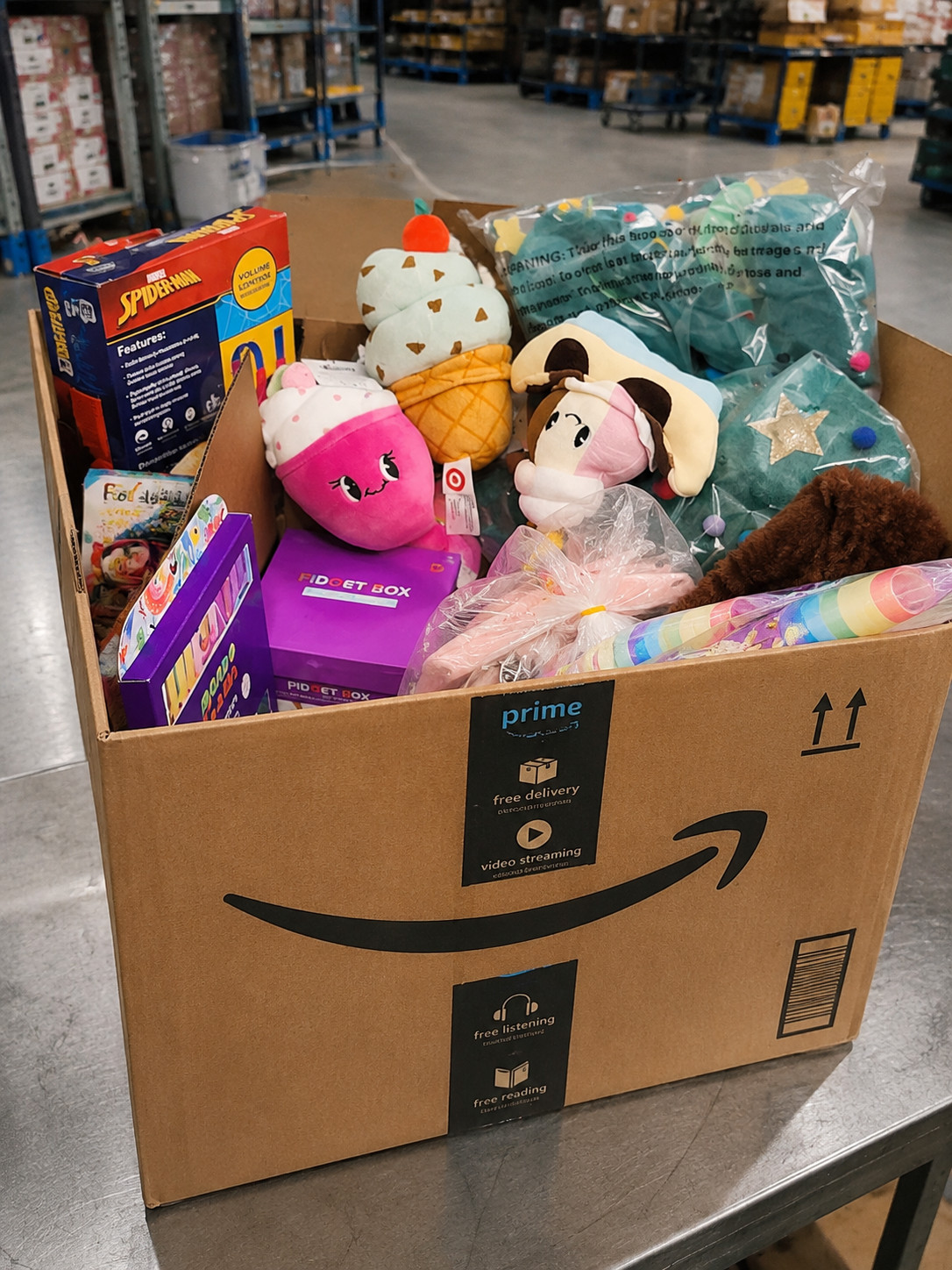 Amazon Returns Collection with Premium Consumer Merchandise