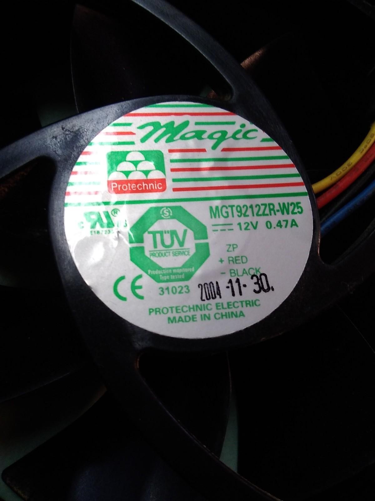 Magic MGT9212ZR-W25 Fan 12V 0.047A 4pin
