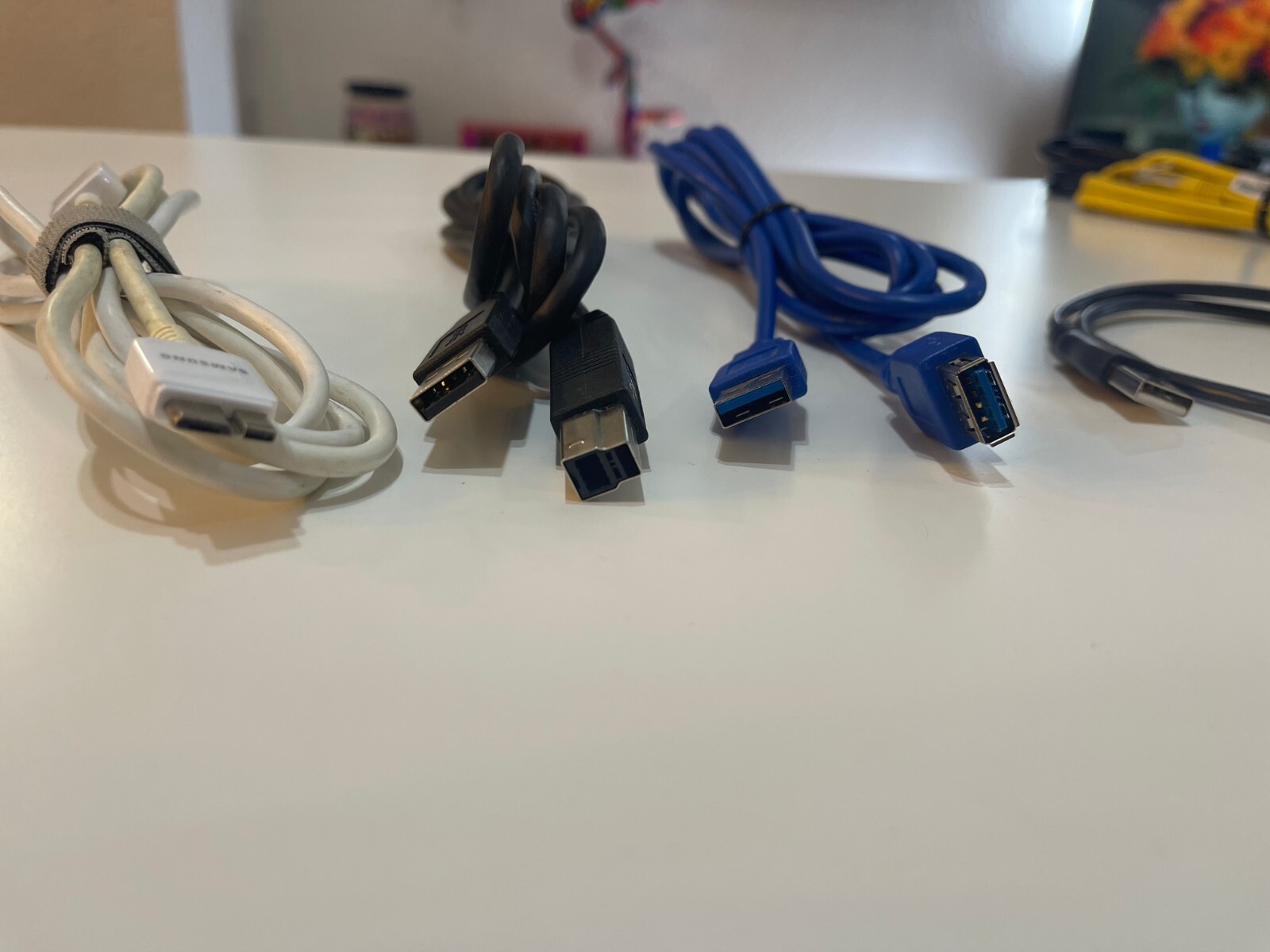 🔌 Cable Clearance Sale: Find Your Connection for Only $5 Each! 🔌