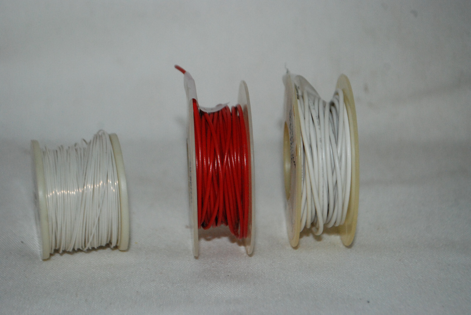 Mixed Lot Wire wrap wire NTEWH26-02-25,WH24-09-25,W26-6EU