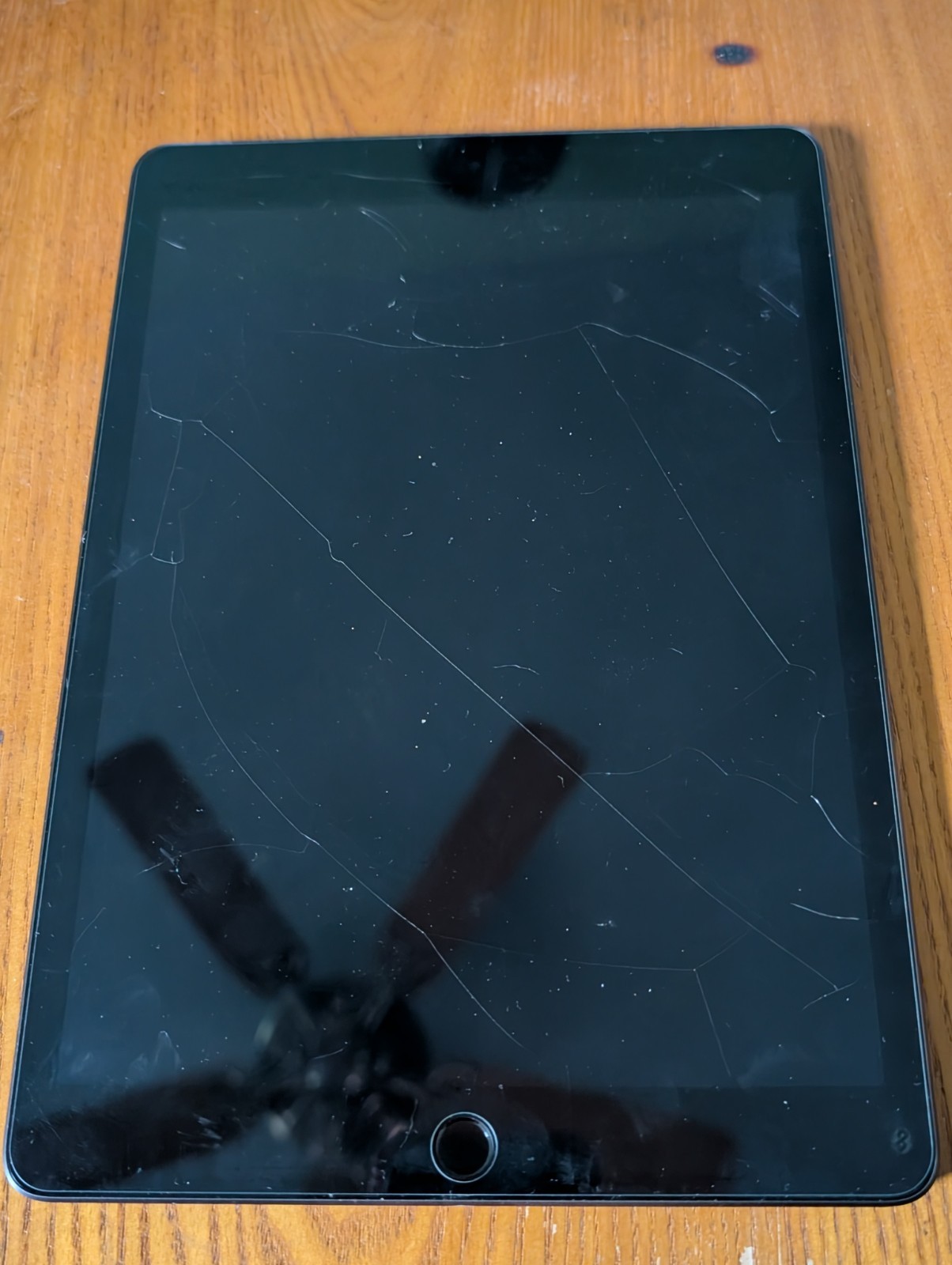 Electronic Devices, PARTS ONLY! 8 Piece Lot. Phones and Tablets