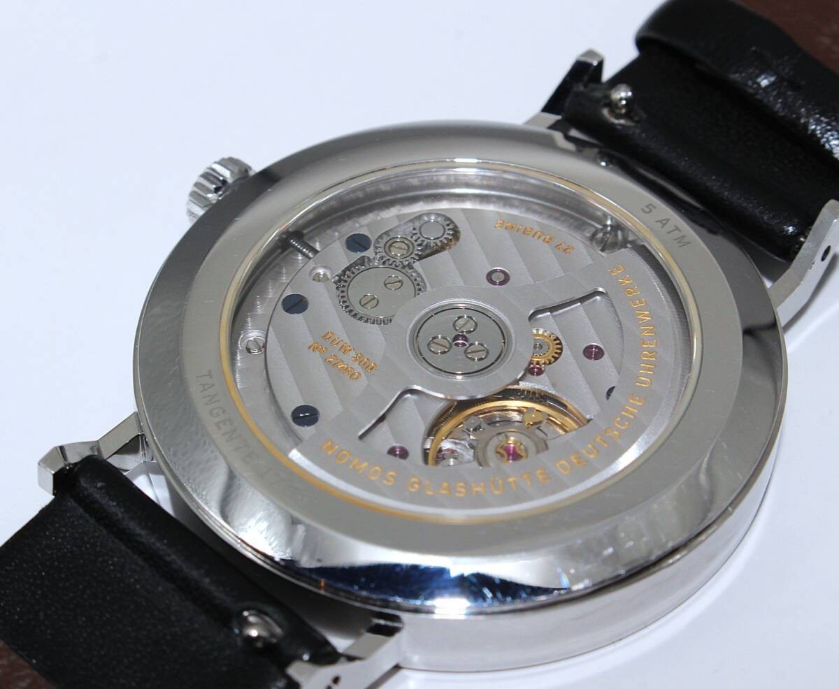 Nomos Glashütte Tangente Neomatik 39 141 Silver Dial Auto Black Strap Men Watch
