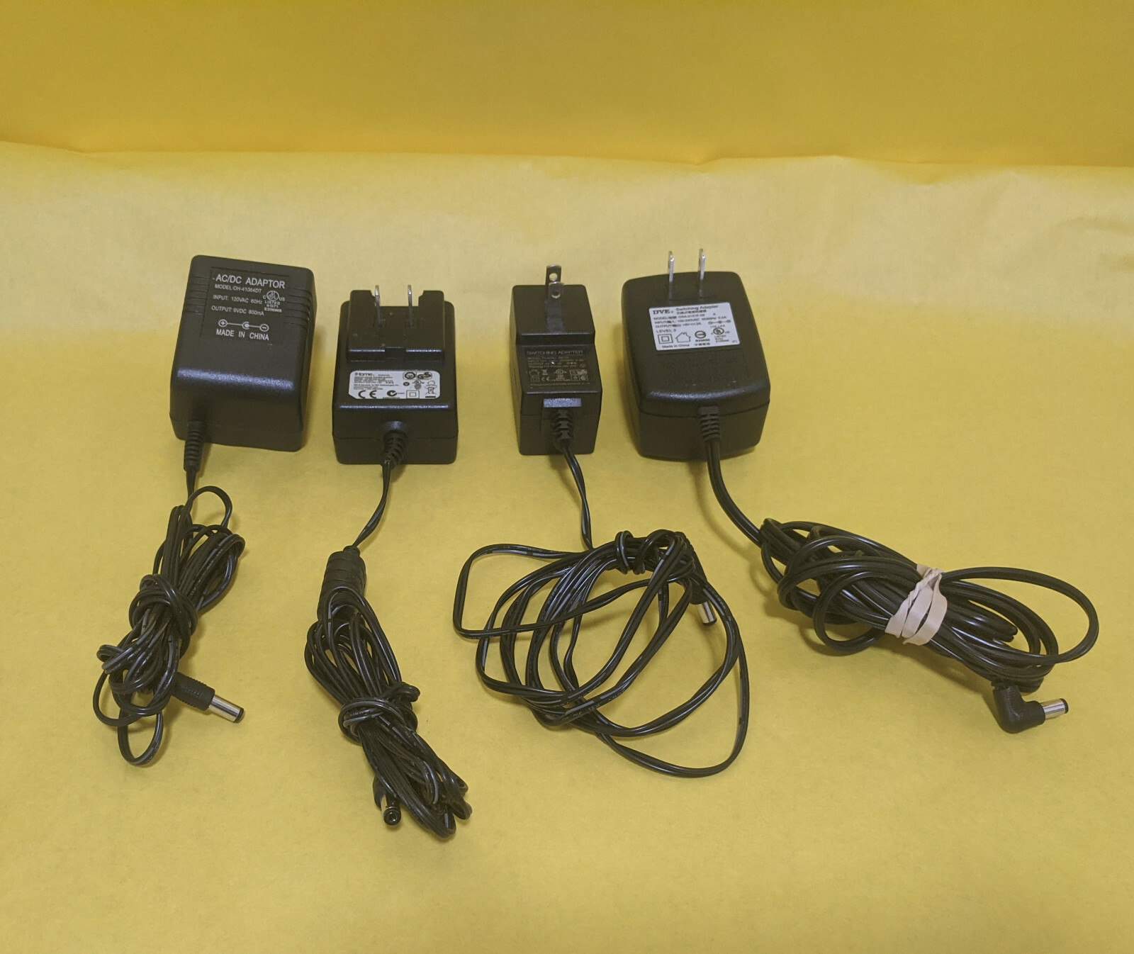 Mixed Lot 18pcs AC Power Supply: 4x 9V, 8x 12V, 6x 5V Adapter D-Link,Roku,YHI…