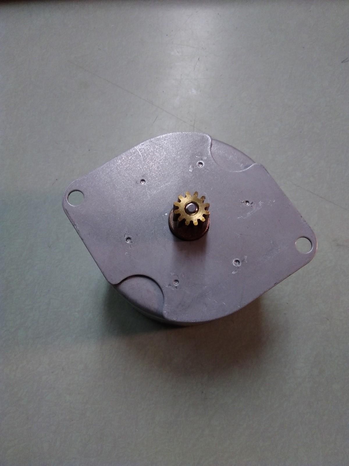 Mitsumi Stepping Motor M49SP-2K RH7-1619