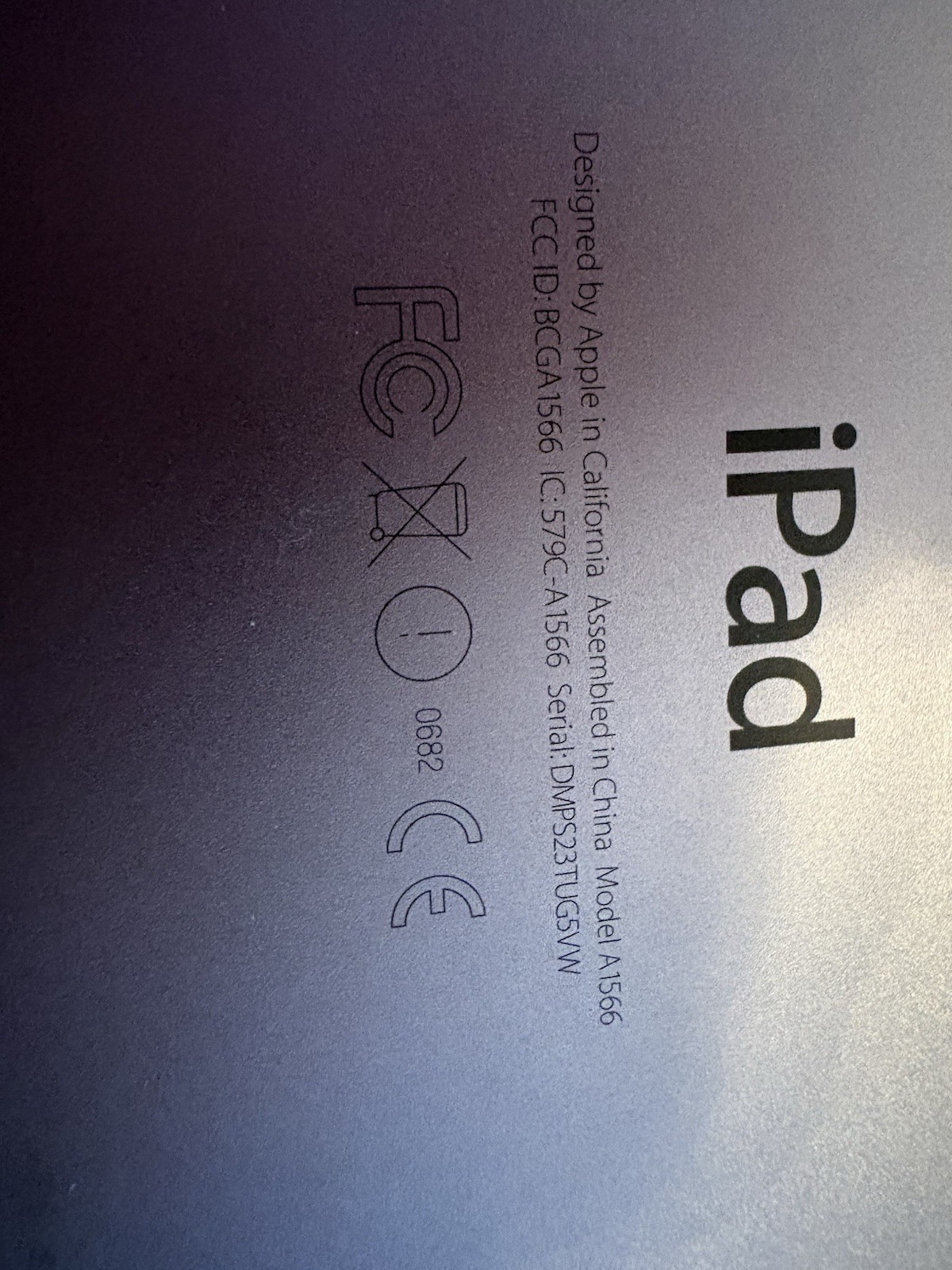 Apple Technology Lot 2 I Pads, 1 I POD, 1 I PHONE 4