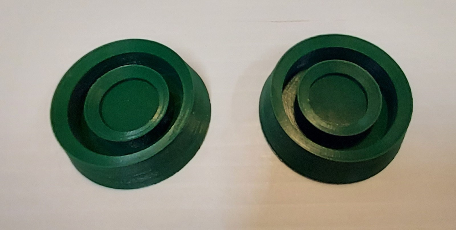 1950-1951 Crosley 11-100 series KNOB (set of 2) ARRP#085