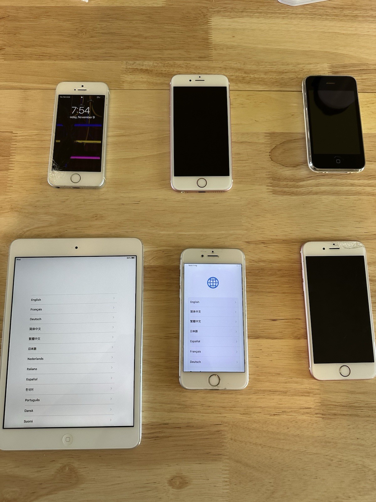 Apple Device Lot. READ DESCRIPTION
