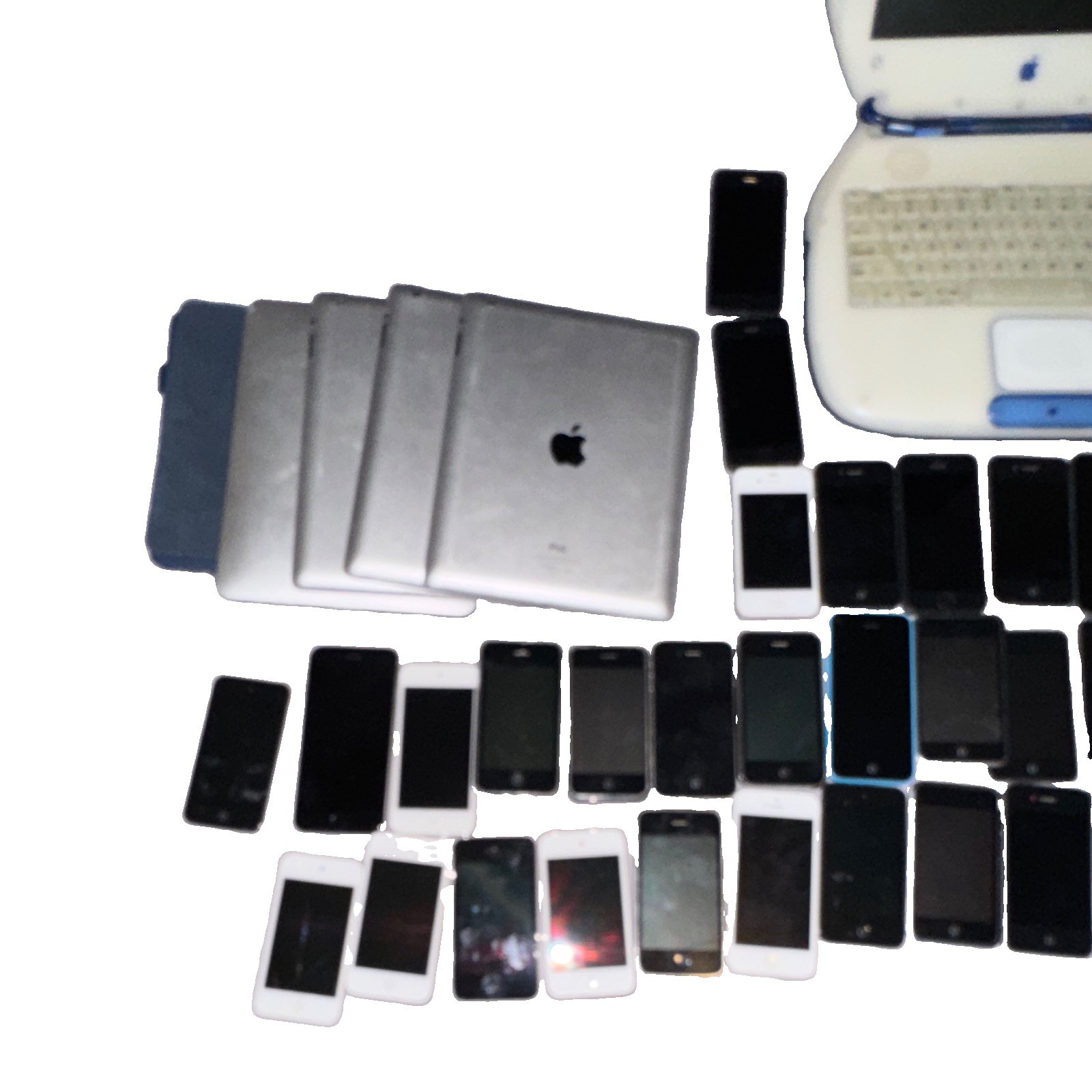 Apple Mixed Lot w/ Assorted iPhone, iPod, & other Devices.