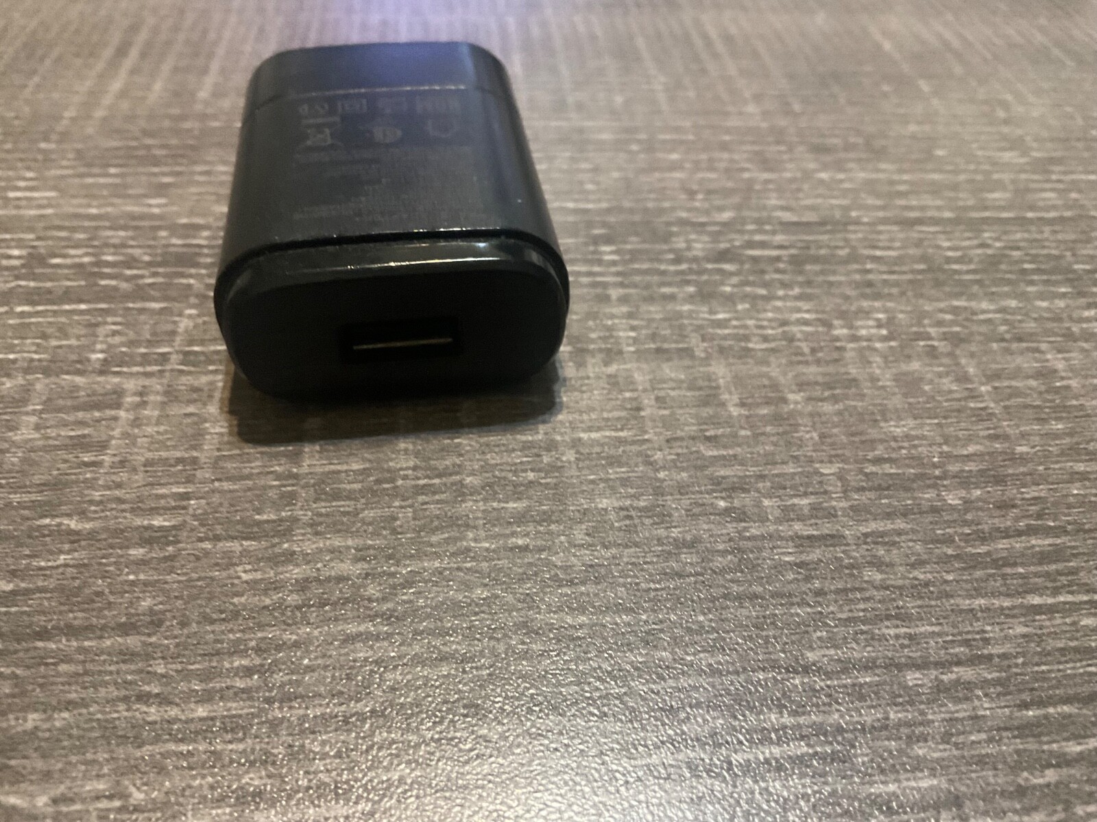 LG Travel USB Home Wall Charger Head Adapter MCS-01WD for Android and iPhone