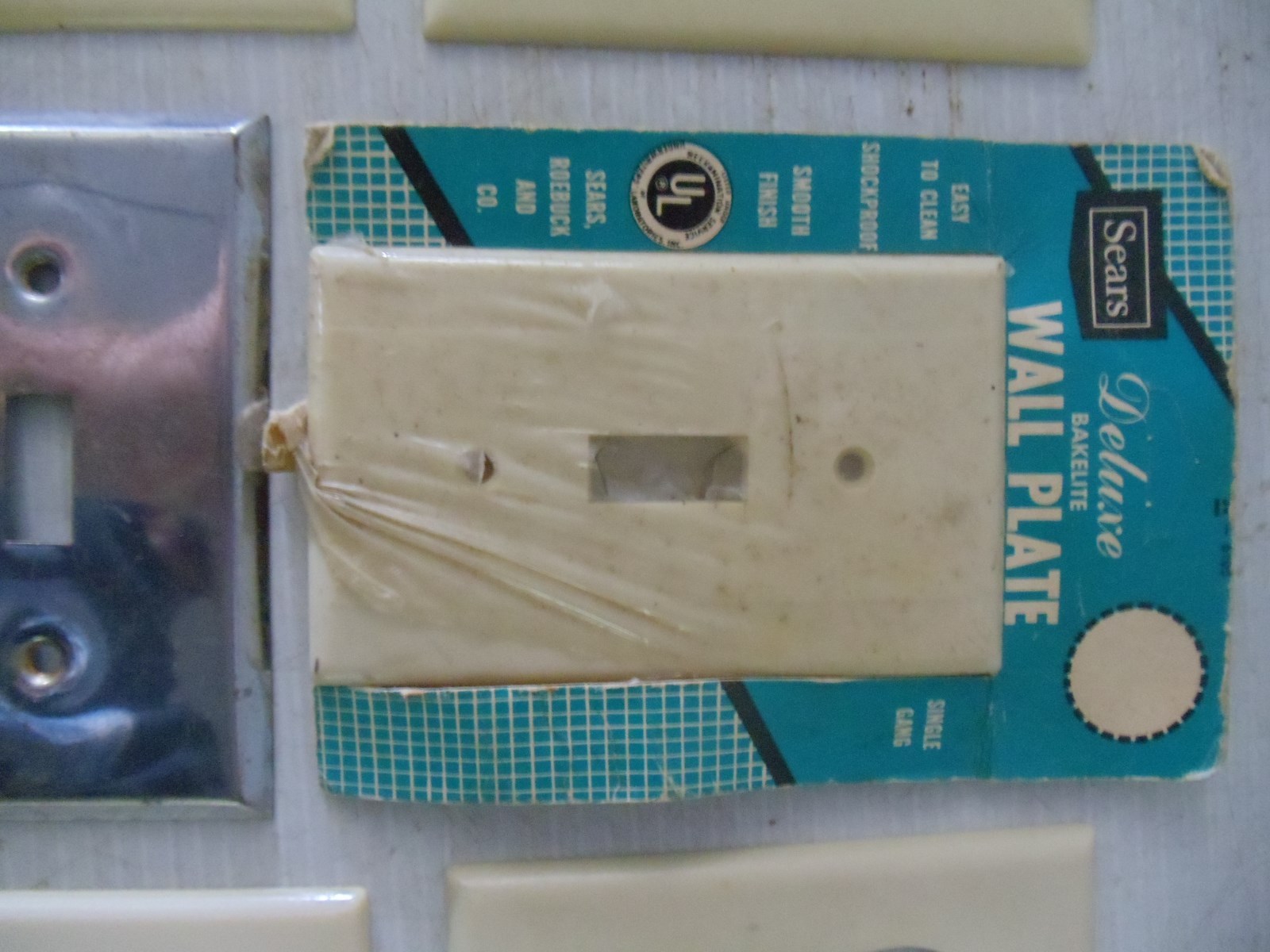 VINTAGE LOT ELECTRIC ELECTRICAL WIRING BAKELITE SWITCH WALL PLATE COVER NEW USED