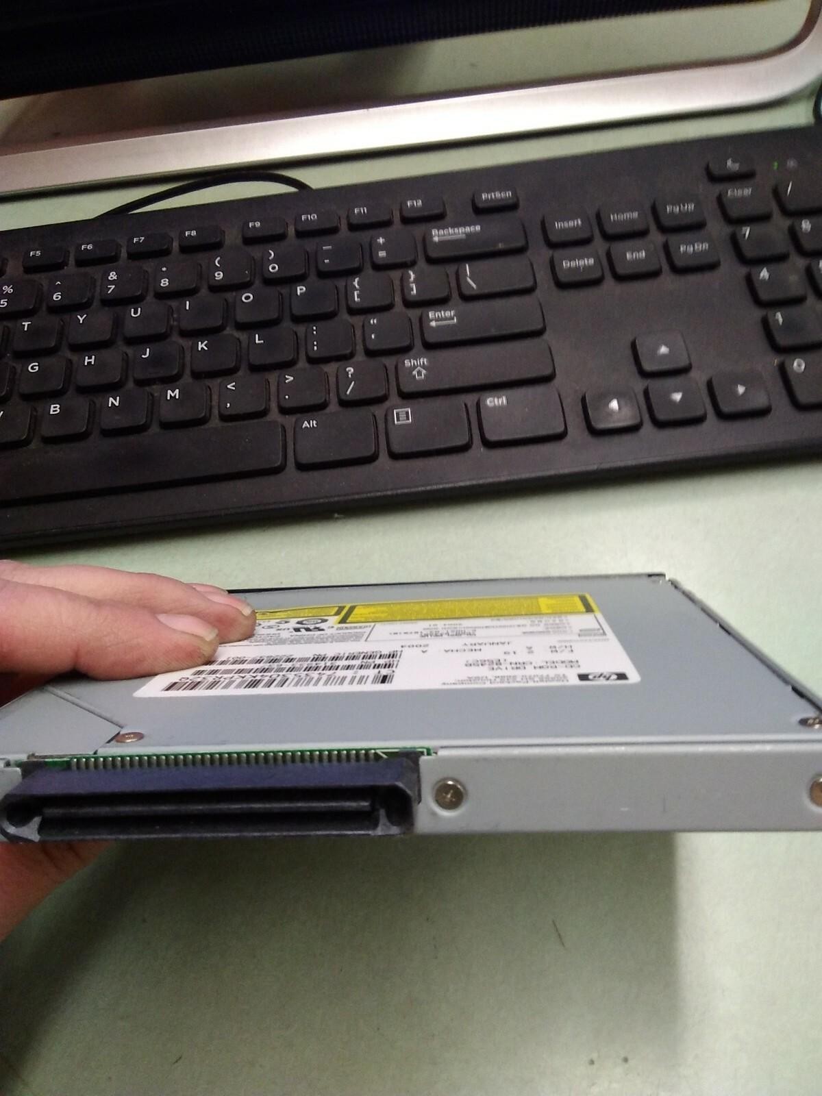 HP CD-ROM Sim Optical Drive CRN-8245B 314933-637 222837-001 BLACK