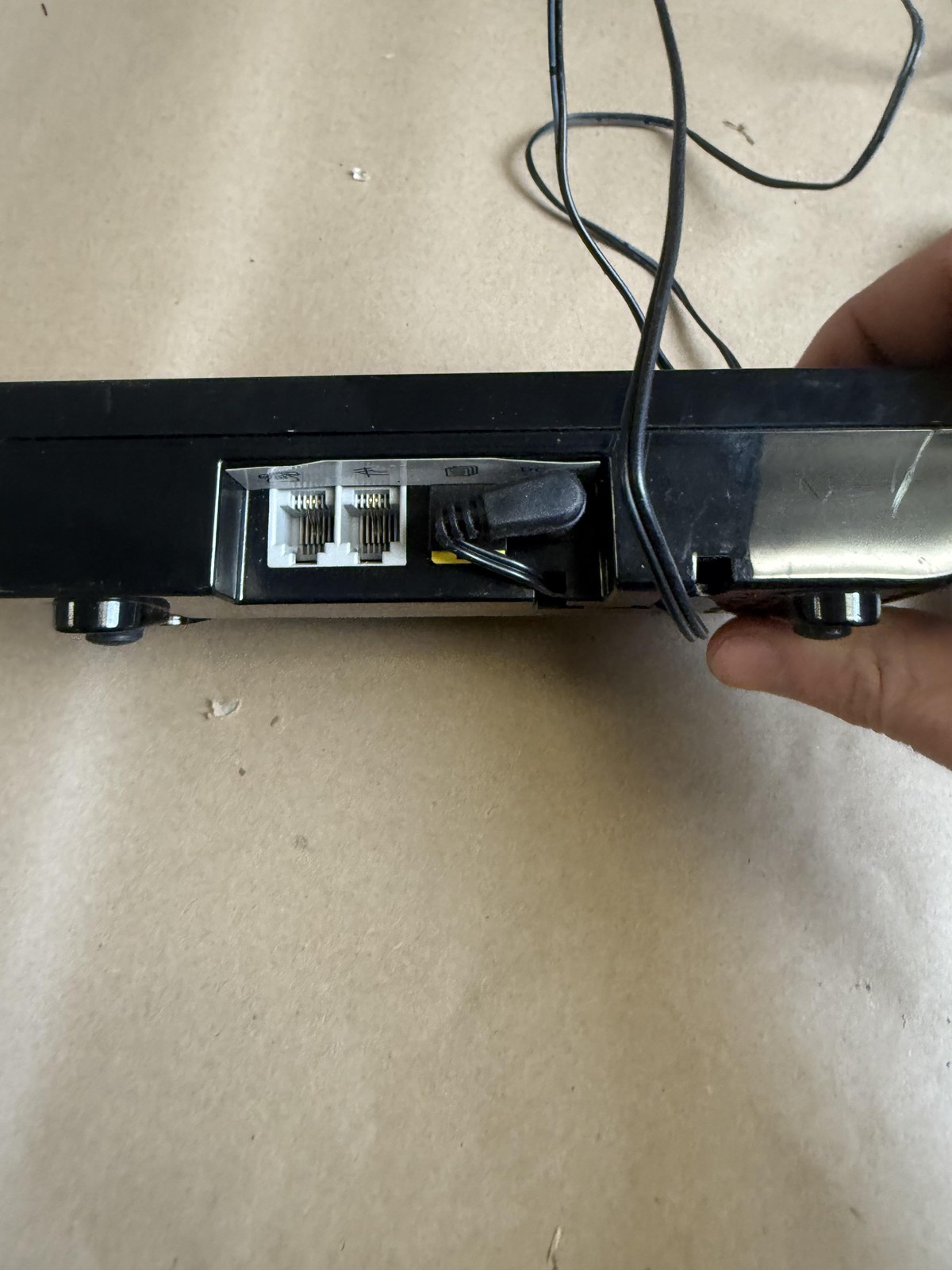 Netgear WGR614v10 Router AccessHD DTA1080 Artec Direct Link Electronics Lot