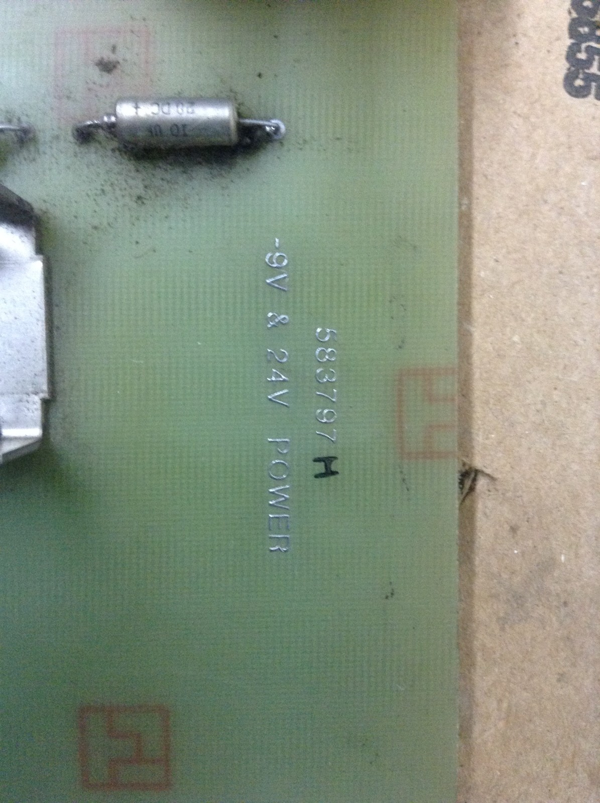 Untested Vintage Unbranded 9V & 24V Power Circuit Board 583797