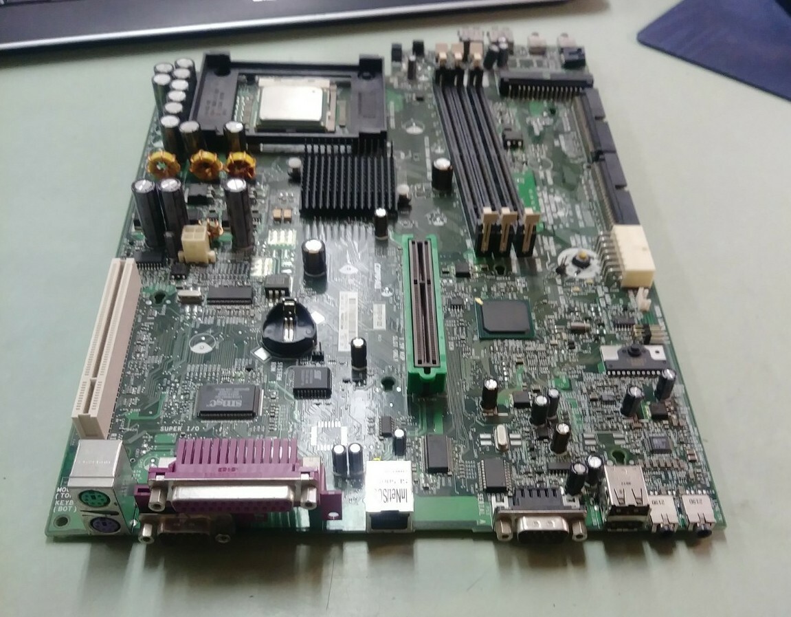 Compaq 277499-001 REV 0N Socket 478 System Board CPU SL5VJ