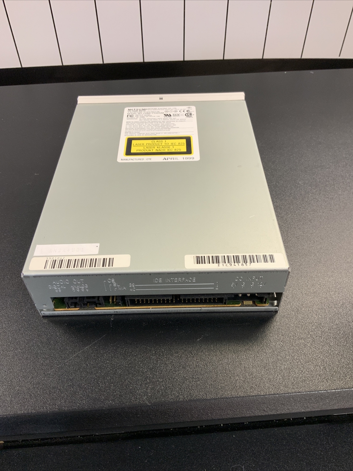 Mitsumi CRMC-FX140S2 Internal IDE CD-ROM,