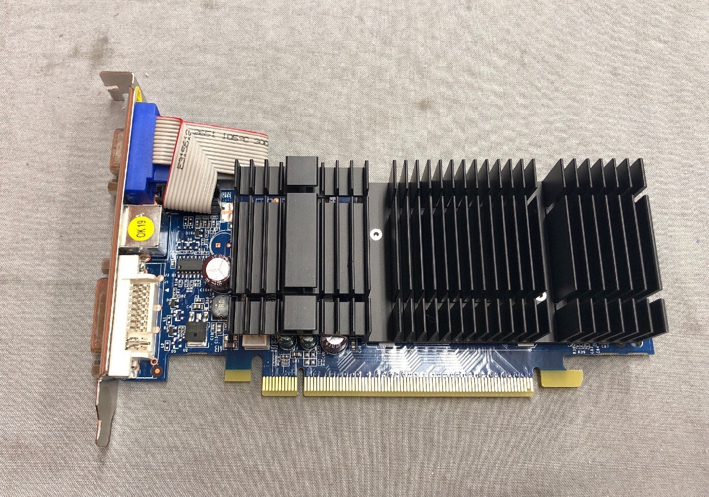 NVIDIA GeForce 8400GS PXX SFPX84 A6.1 PCI-E 512MB Video Card HDTV DVI