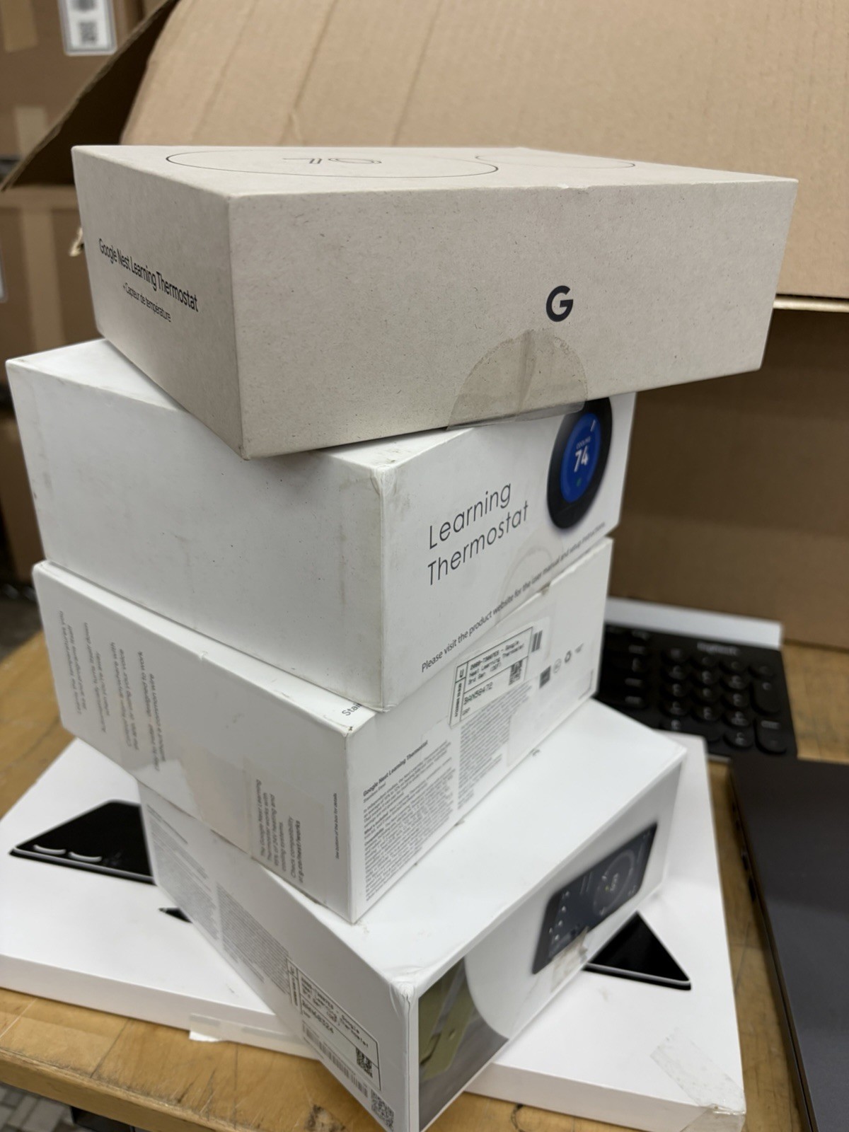 Electronics Bulk Lot, Some Of Them MayWork Perfectly. No Guarantee. Sold As One