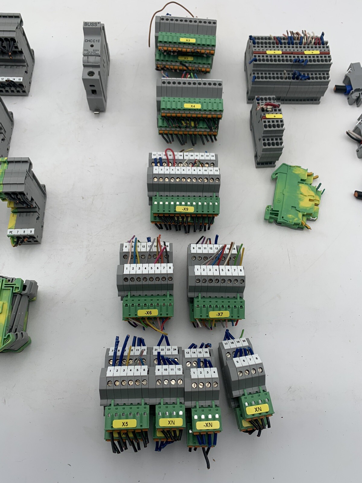Lot Of Phoenix Contact Read Description For Types And Quantities